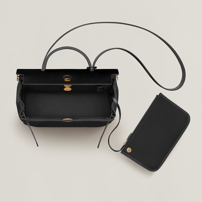 Noir Herbag Zip 31 Bag