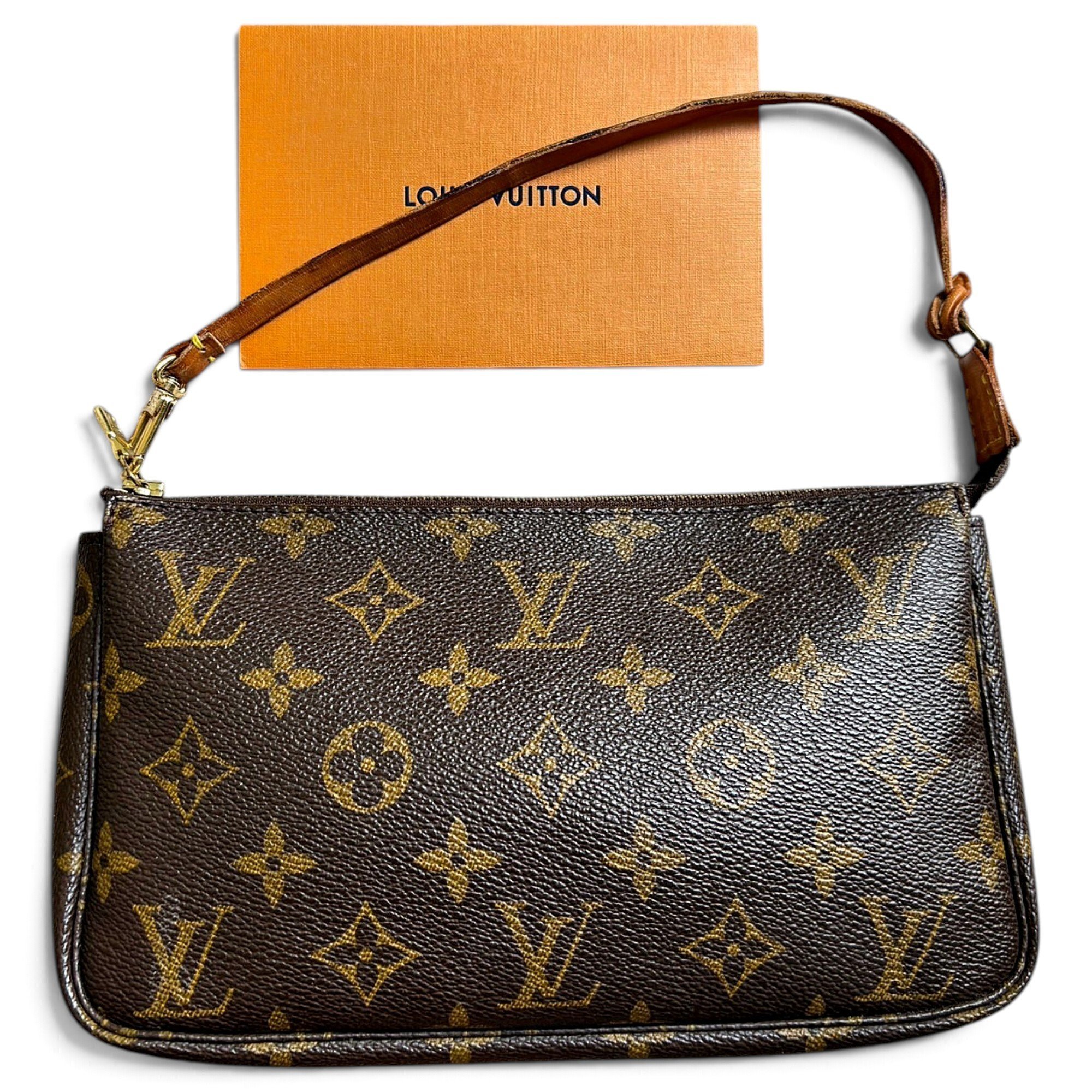 Pochette Accessoire leather handbag