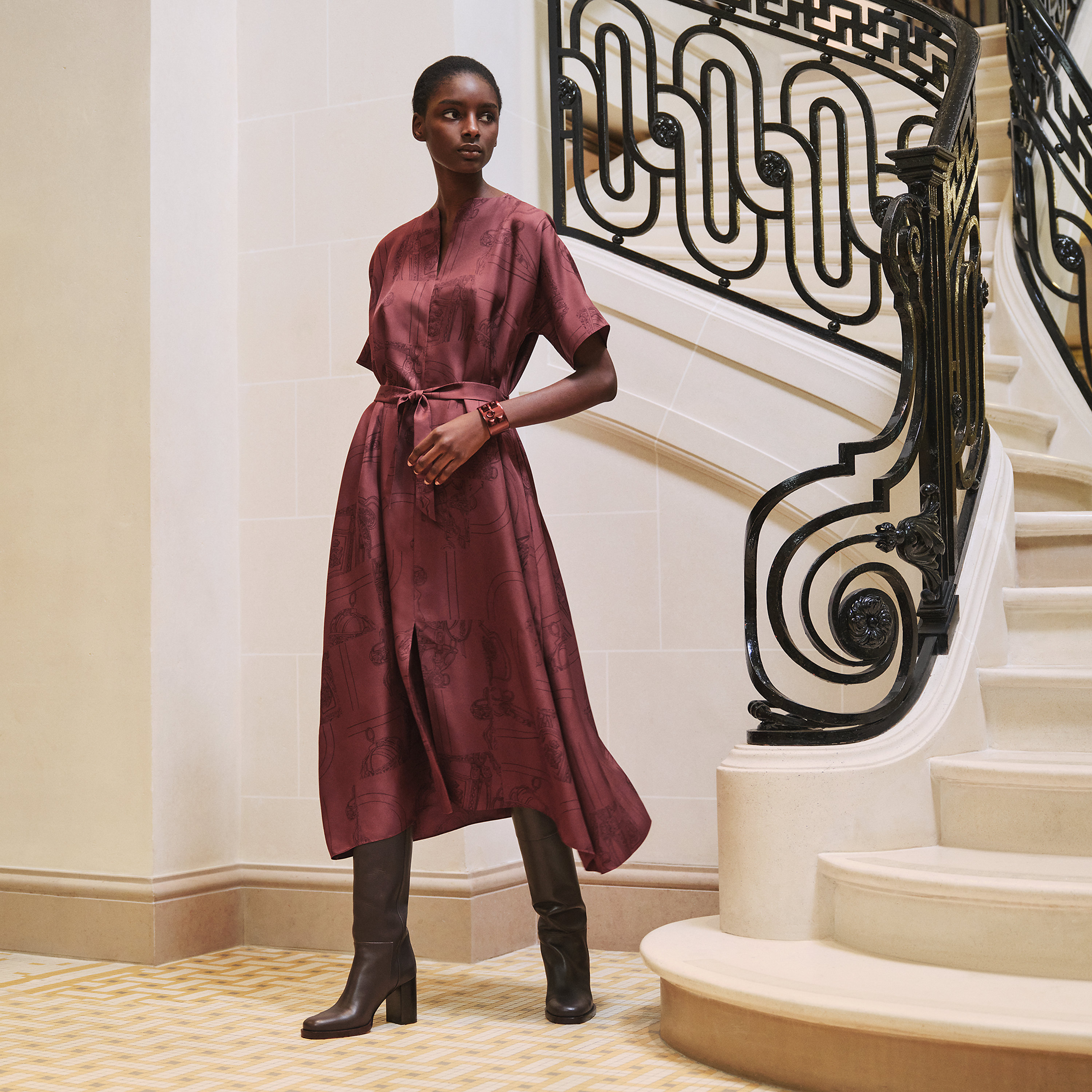 "En Desordre Finesse" belted caftan