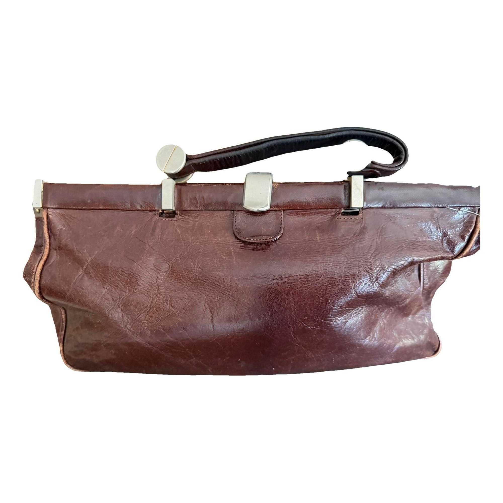 Leather handbag