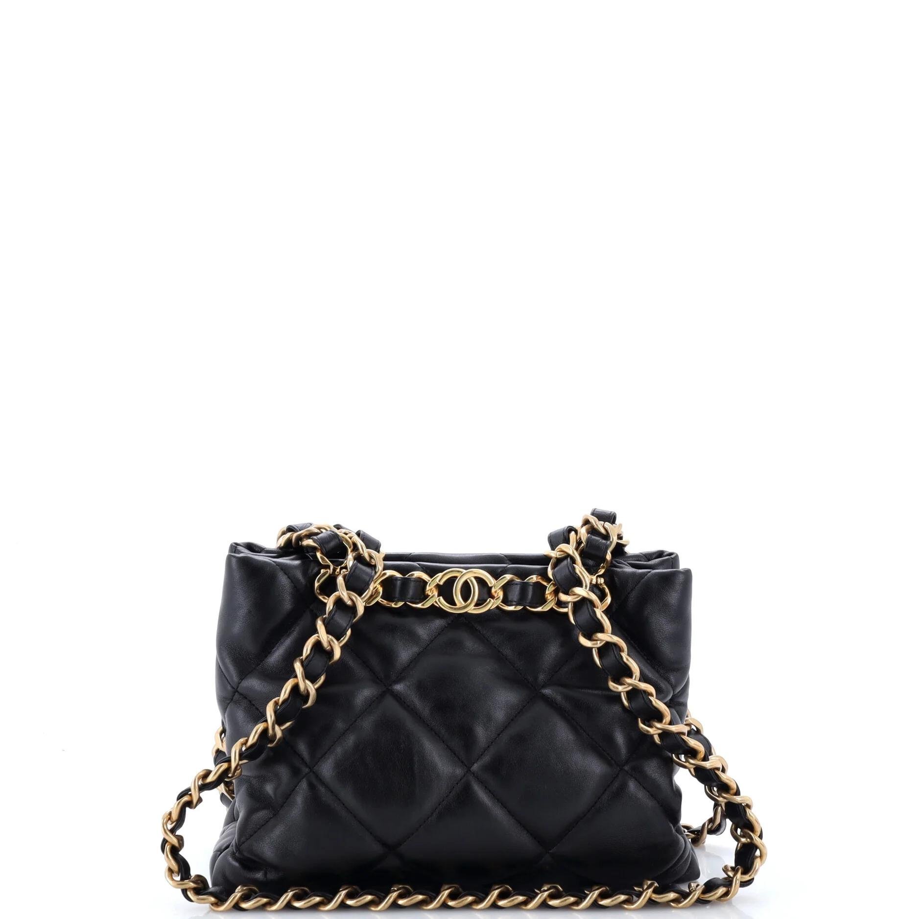 Classic CC Shopping leather handbag