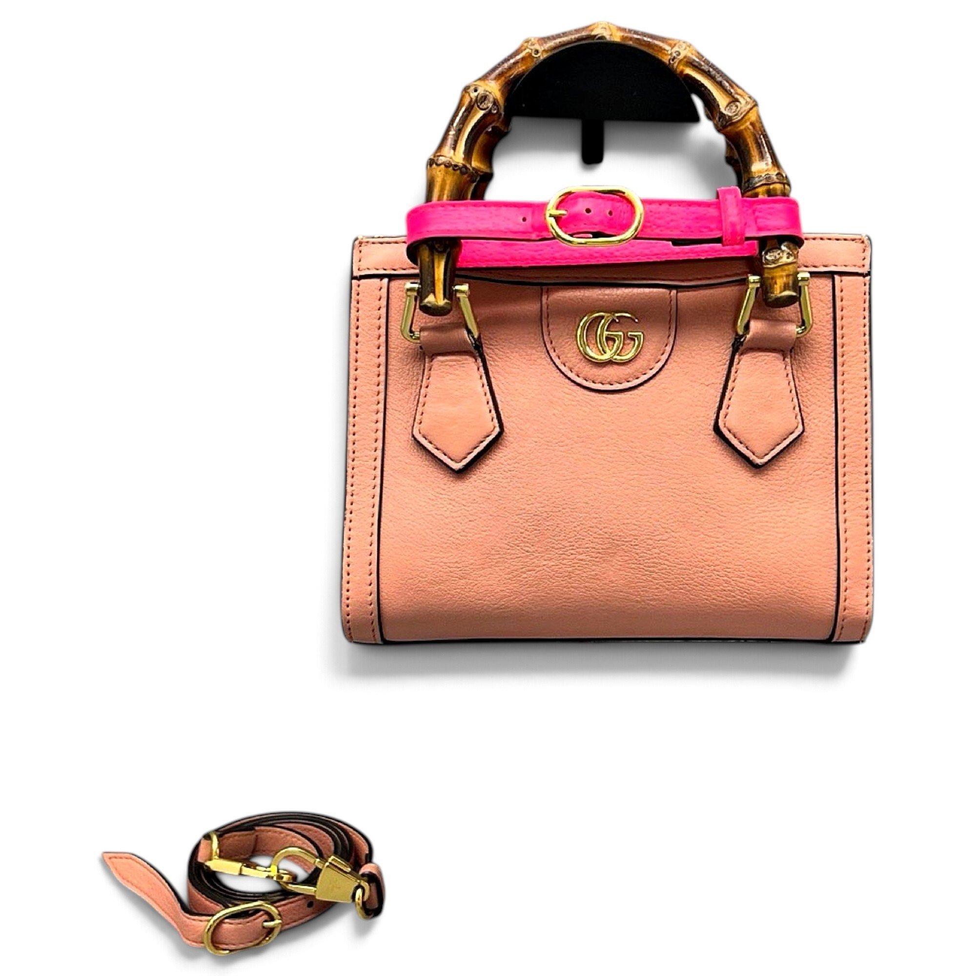 Gucci Diana leather handbag