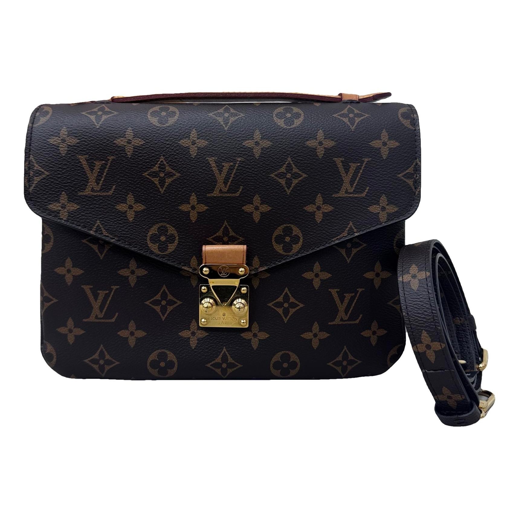 Metis leather handbag