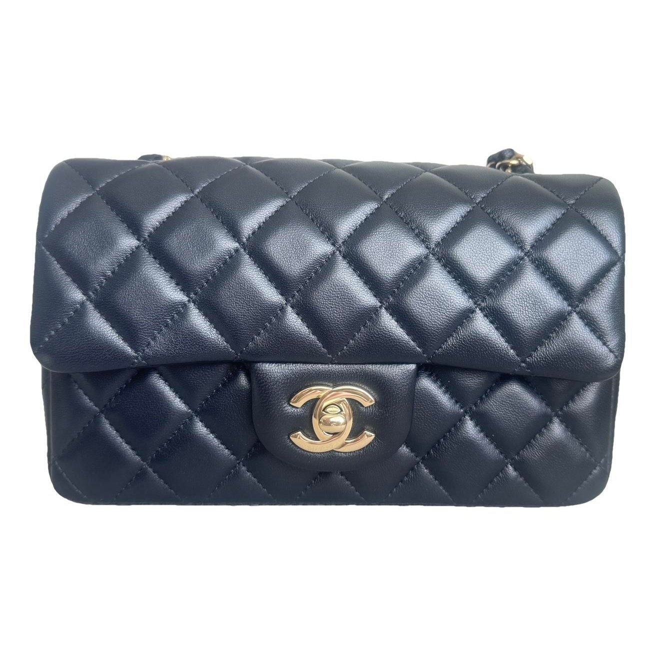 Timeless/Classique leather crossbody bag