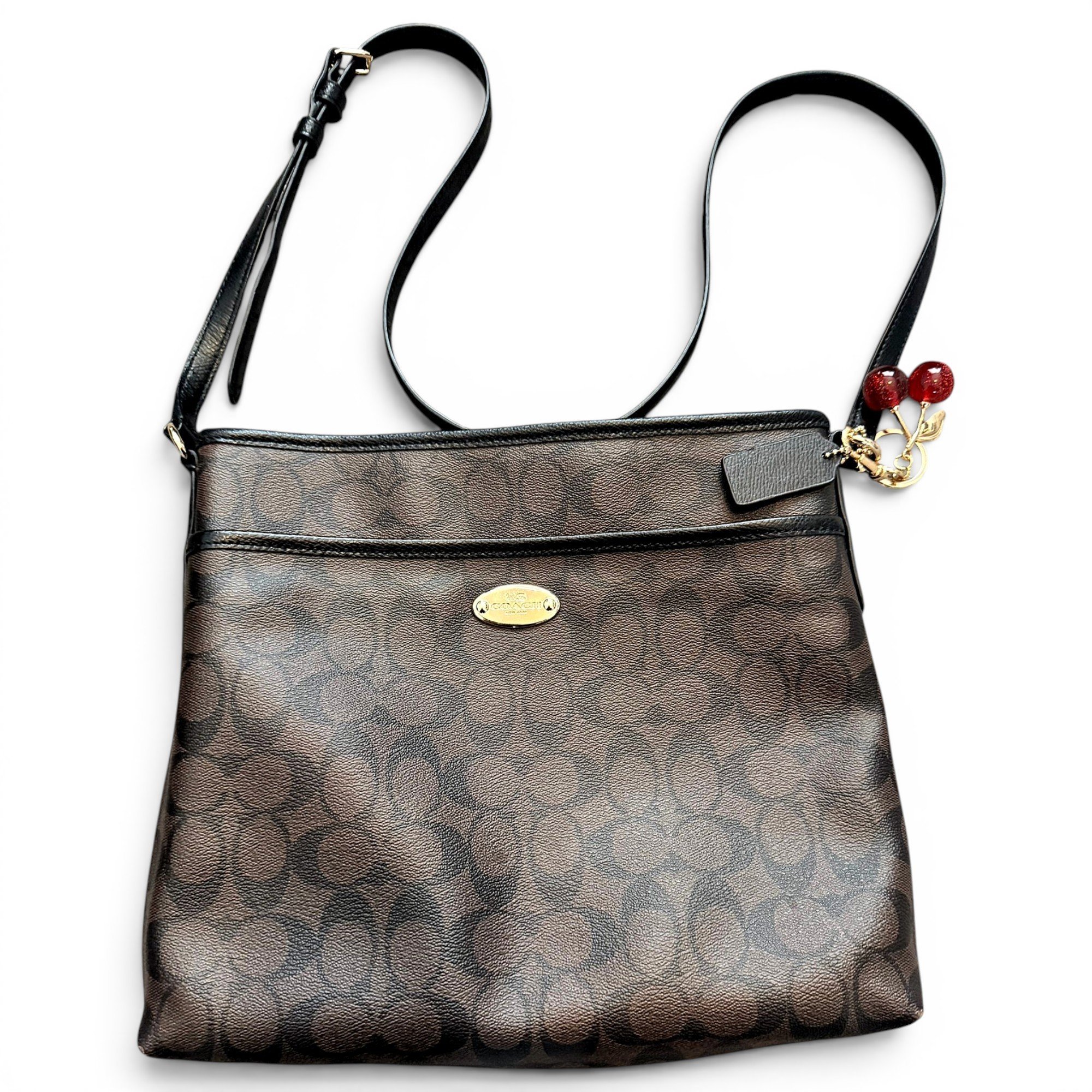 Leather clutch bag