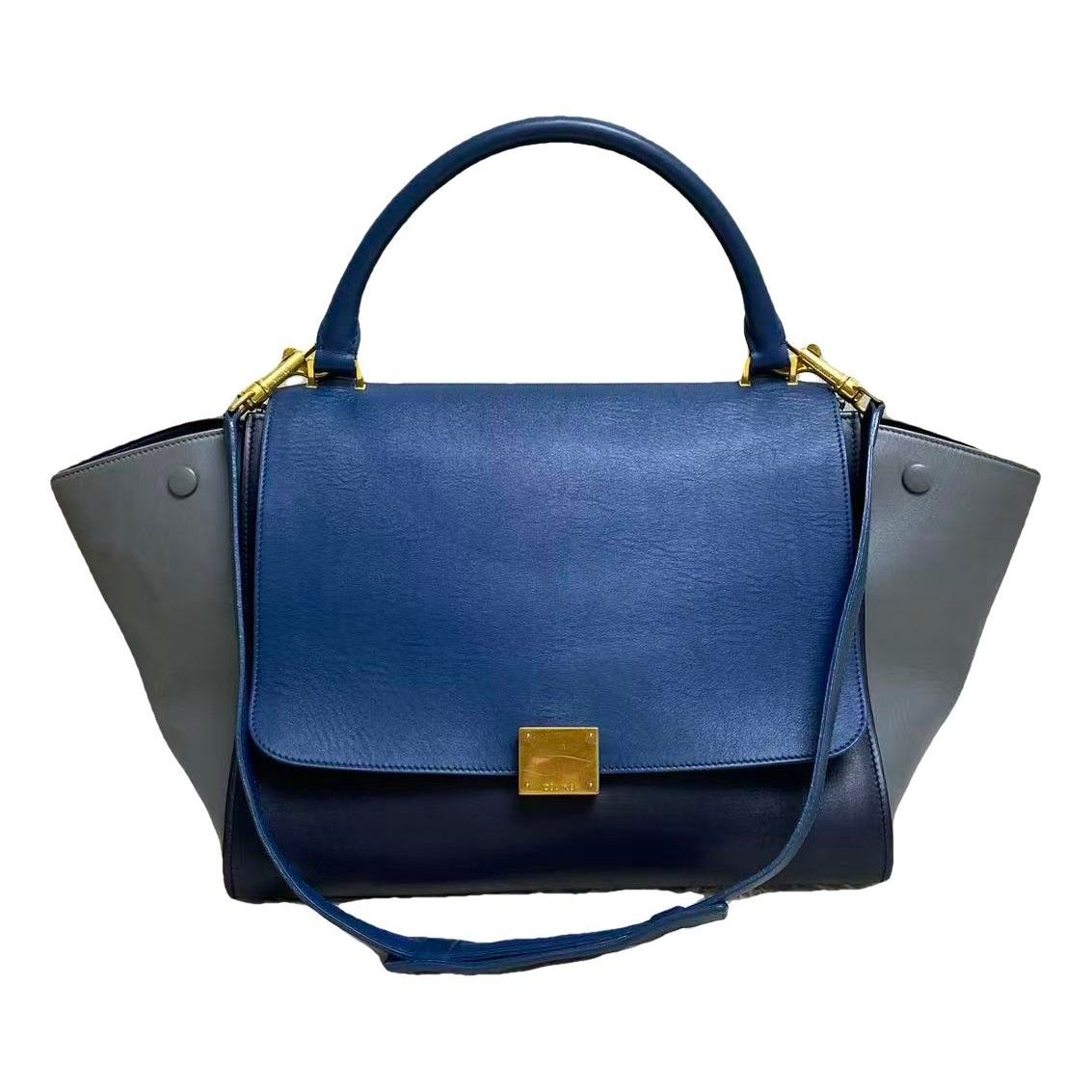 Trapèze leather handbag