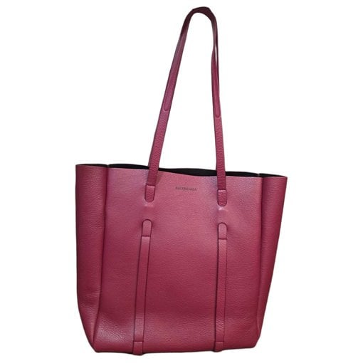 Leather tote