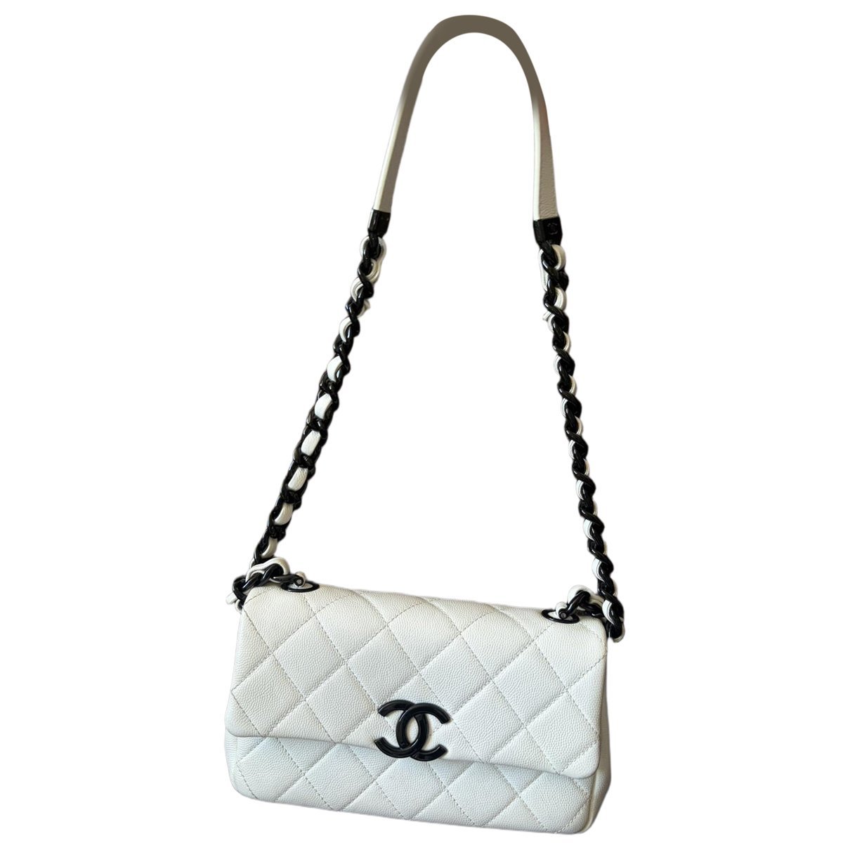 Chanel Timeless/Classique leather crossbody bag
