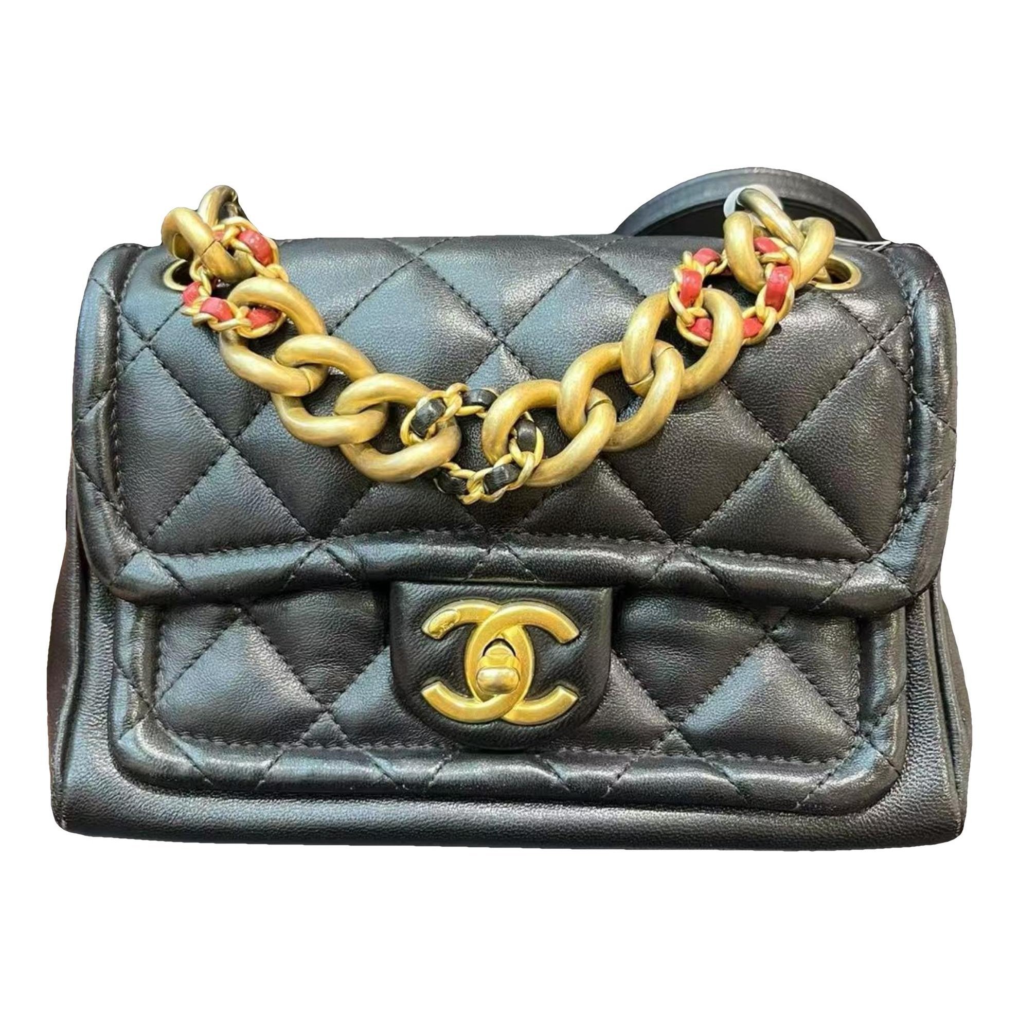 Timeless/Classique leather crossbody bag