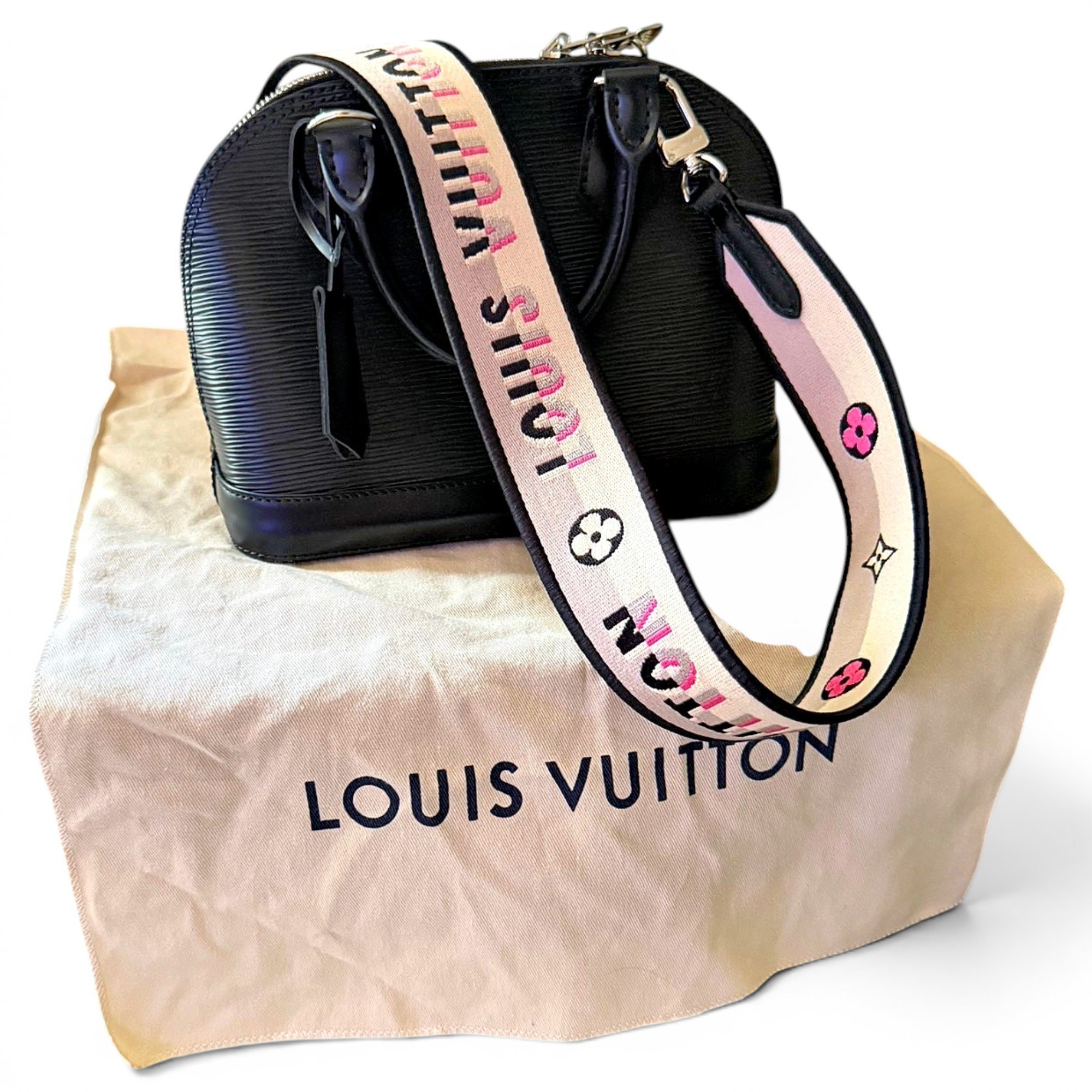 Alma BB leather handbag