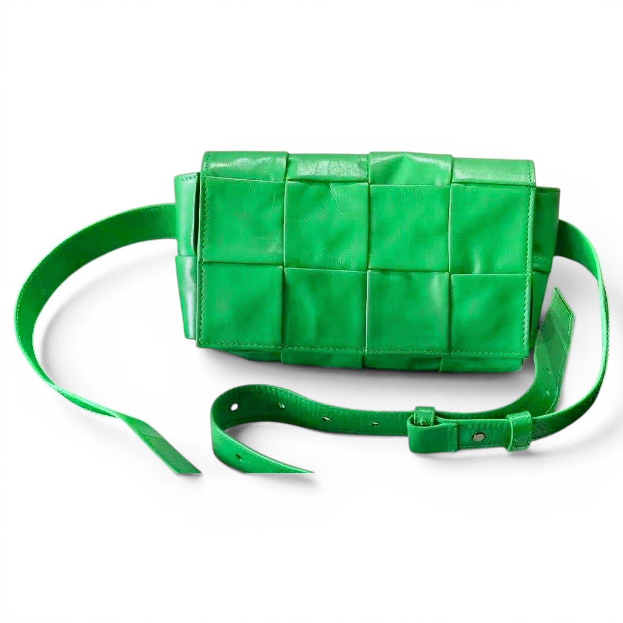Cassette leather crossbody bag