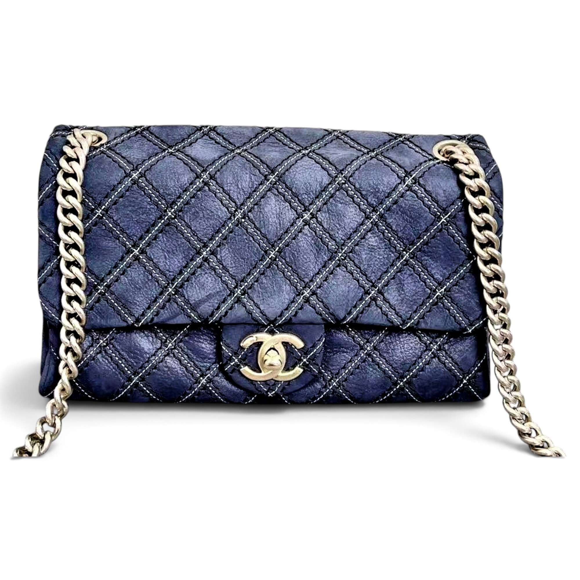 Timeless/Classique leather crossbody bag