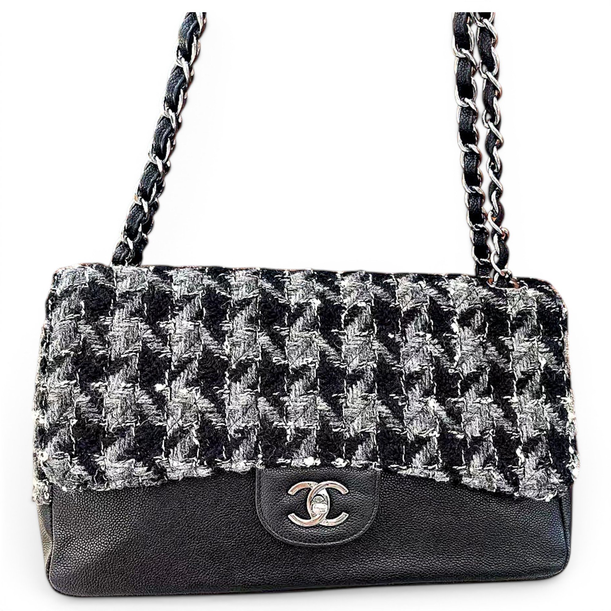 Timeless/Classique leather crossbody bag