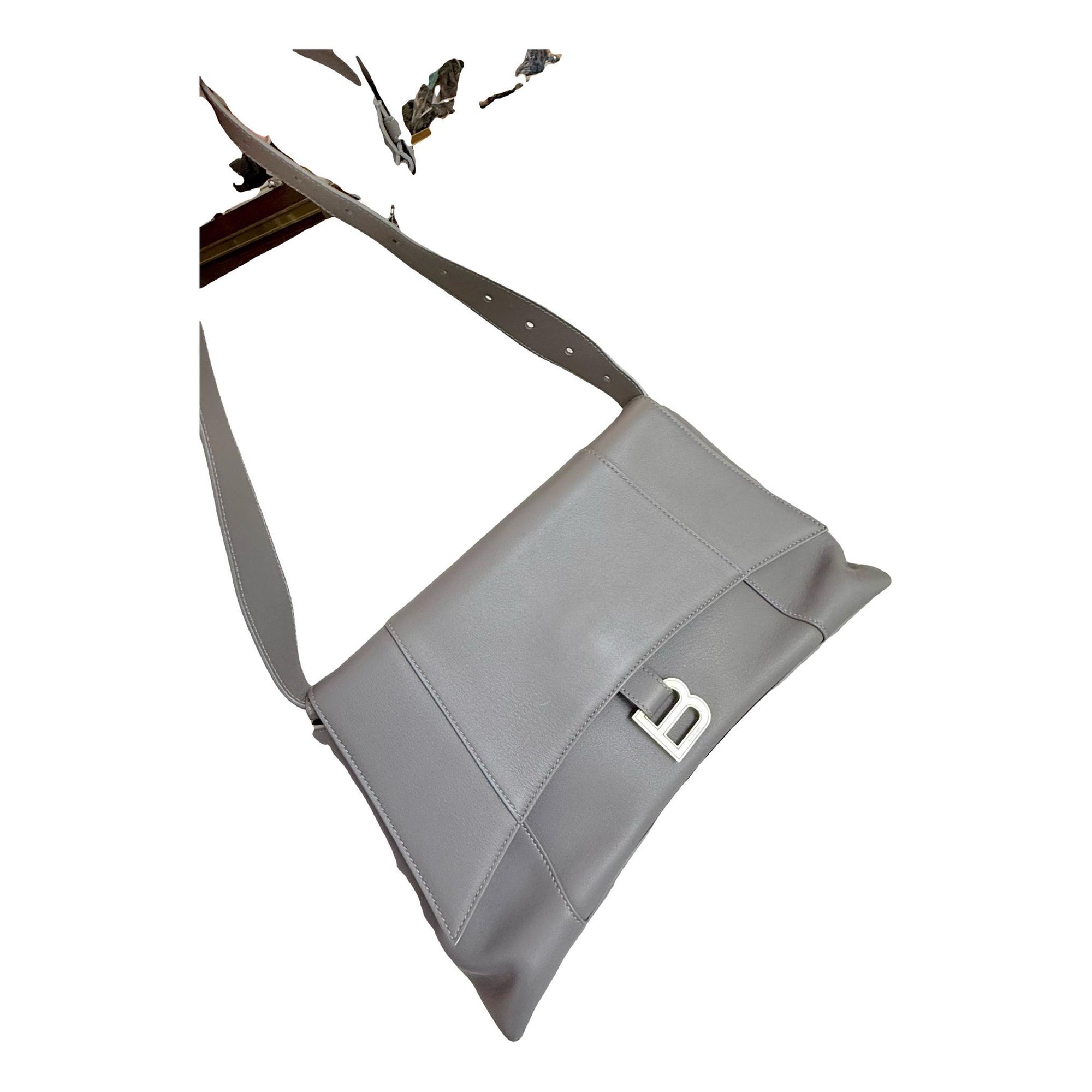 Downtown leather handbag