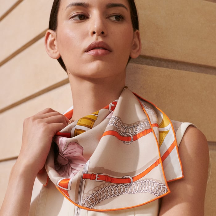 Grand Manege Detail Scarf 70