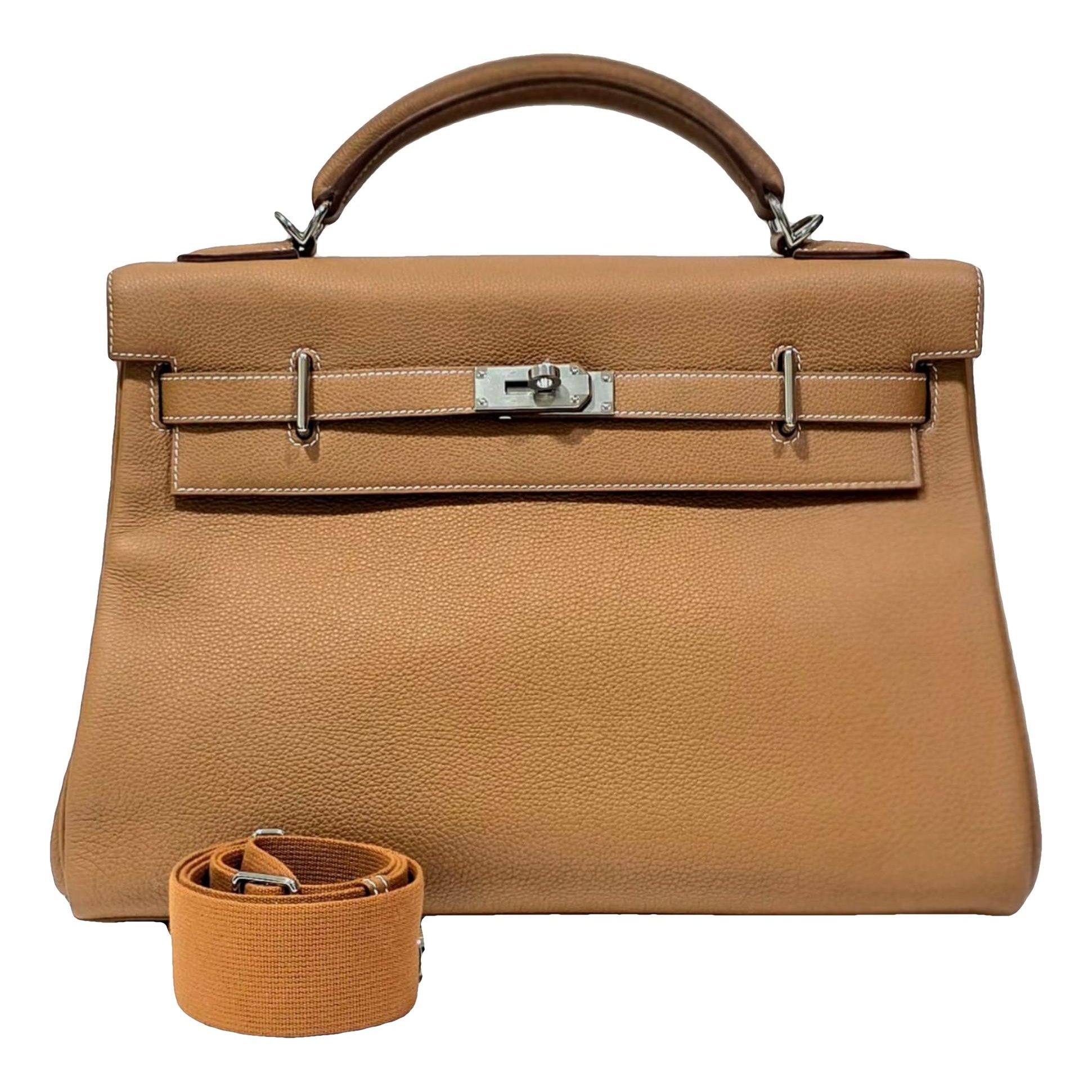 Kelly 42 leather handbag