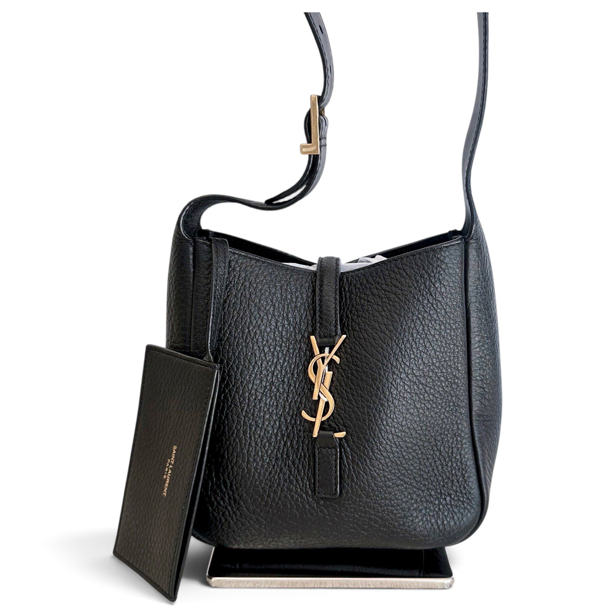 Le 37 leather handbag