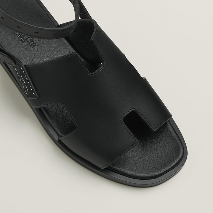 Noir Maya Sandal