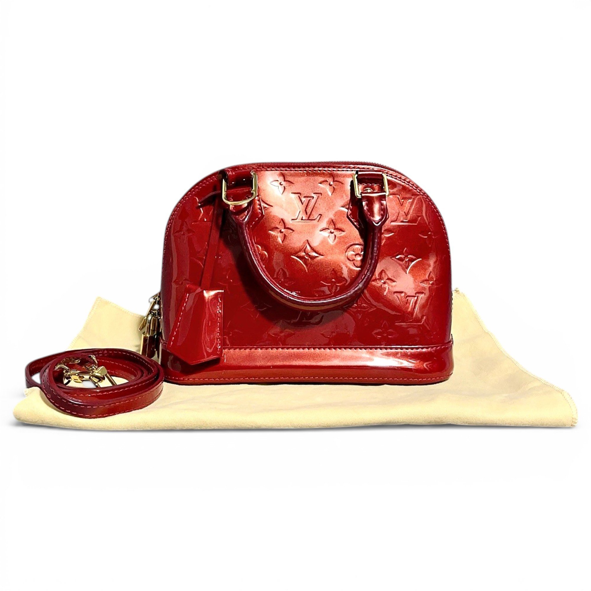 Alma BB leather handbag