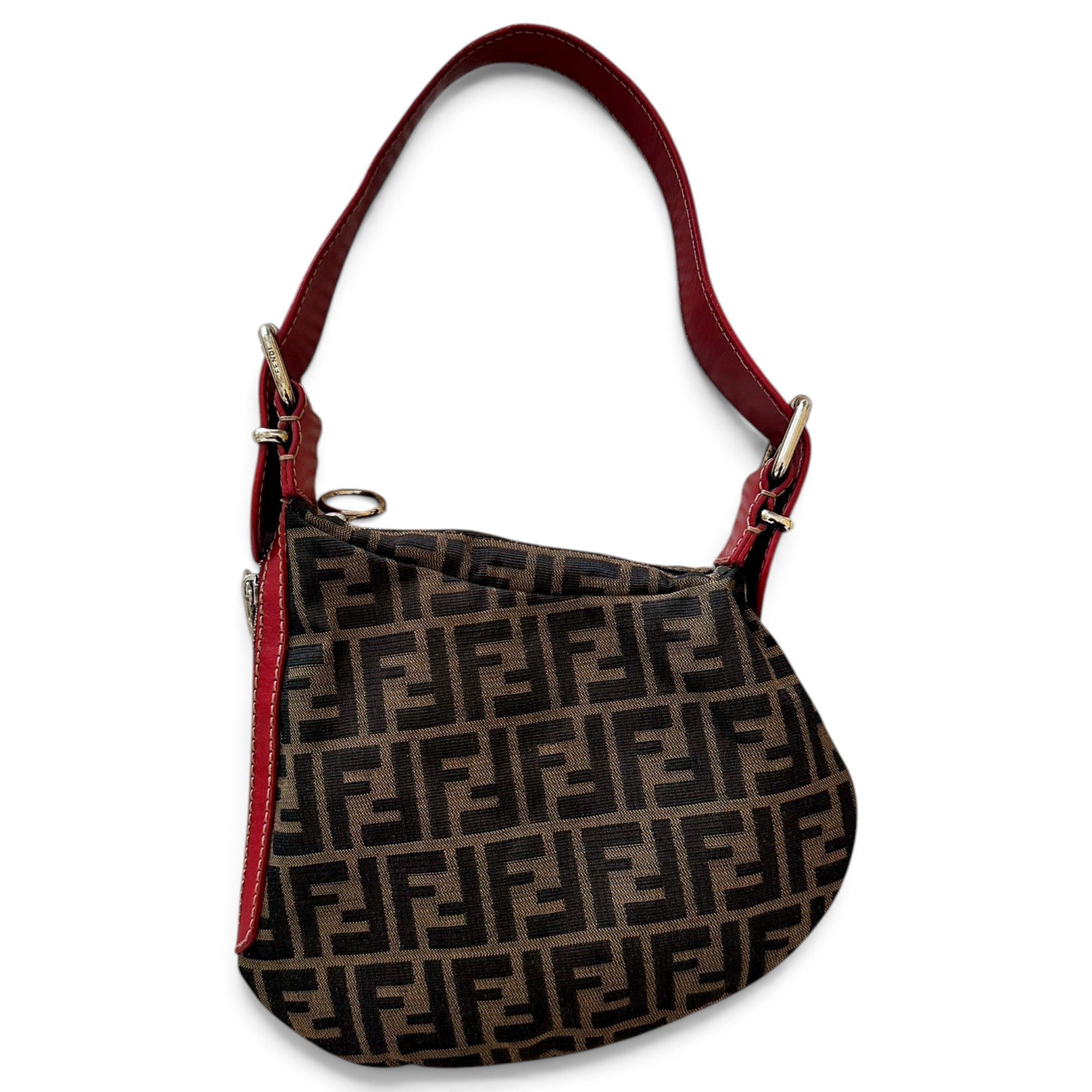 Oyster cloth handbag