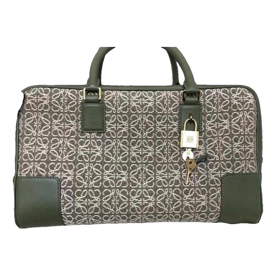Amazona leather handbag