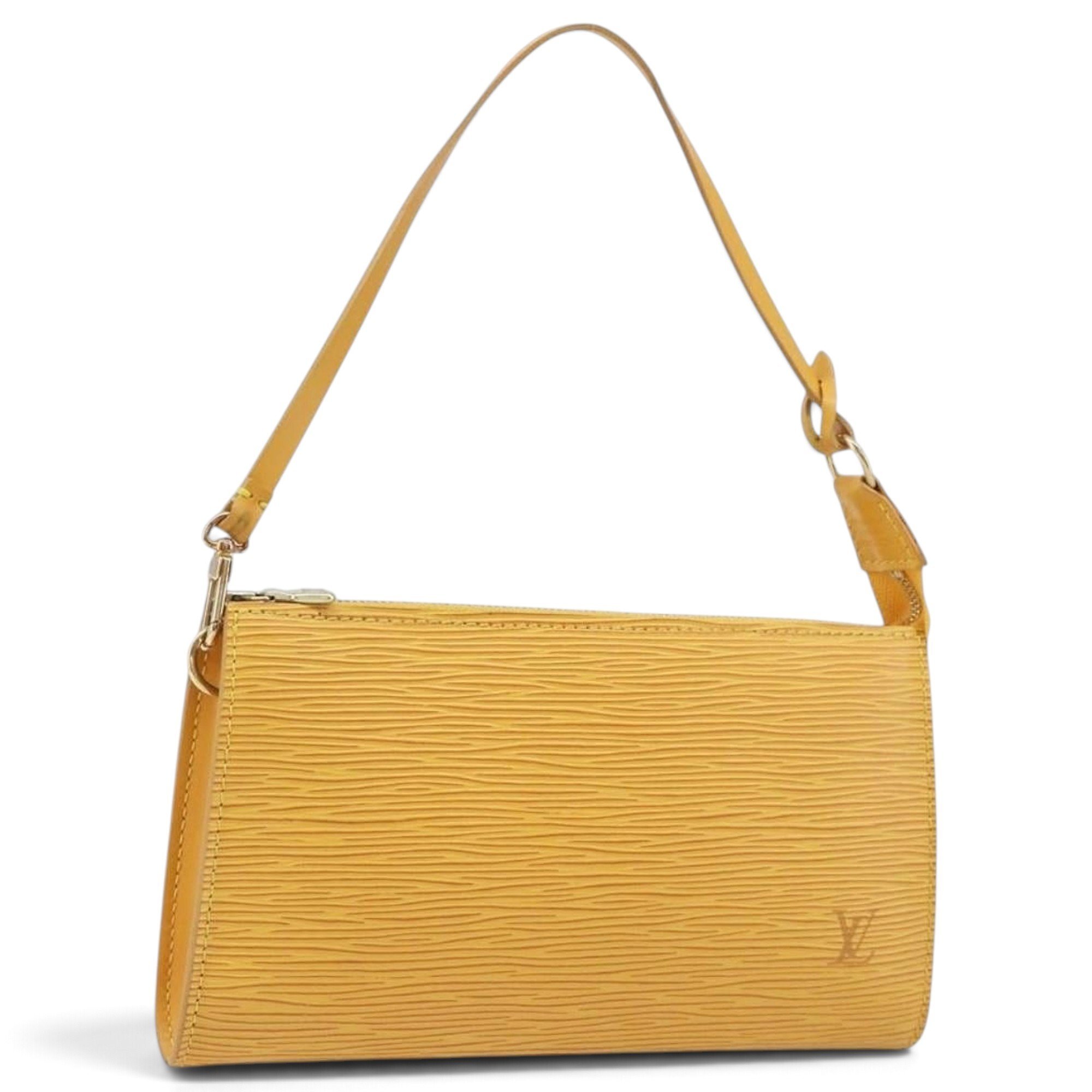 Leather travel bag