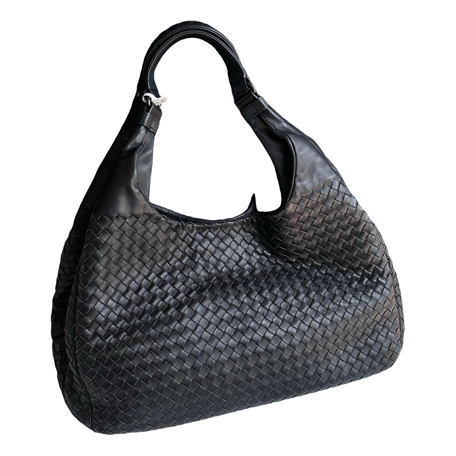 Veneta leather handbag