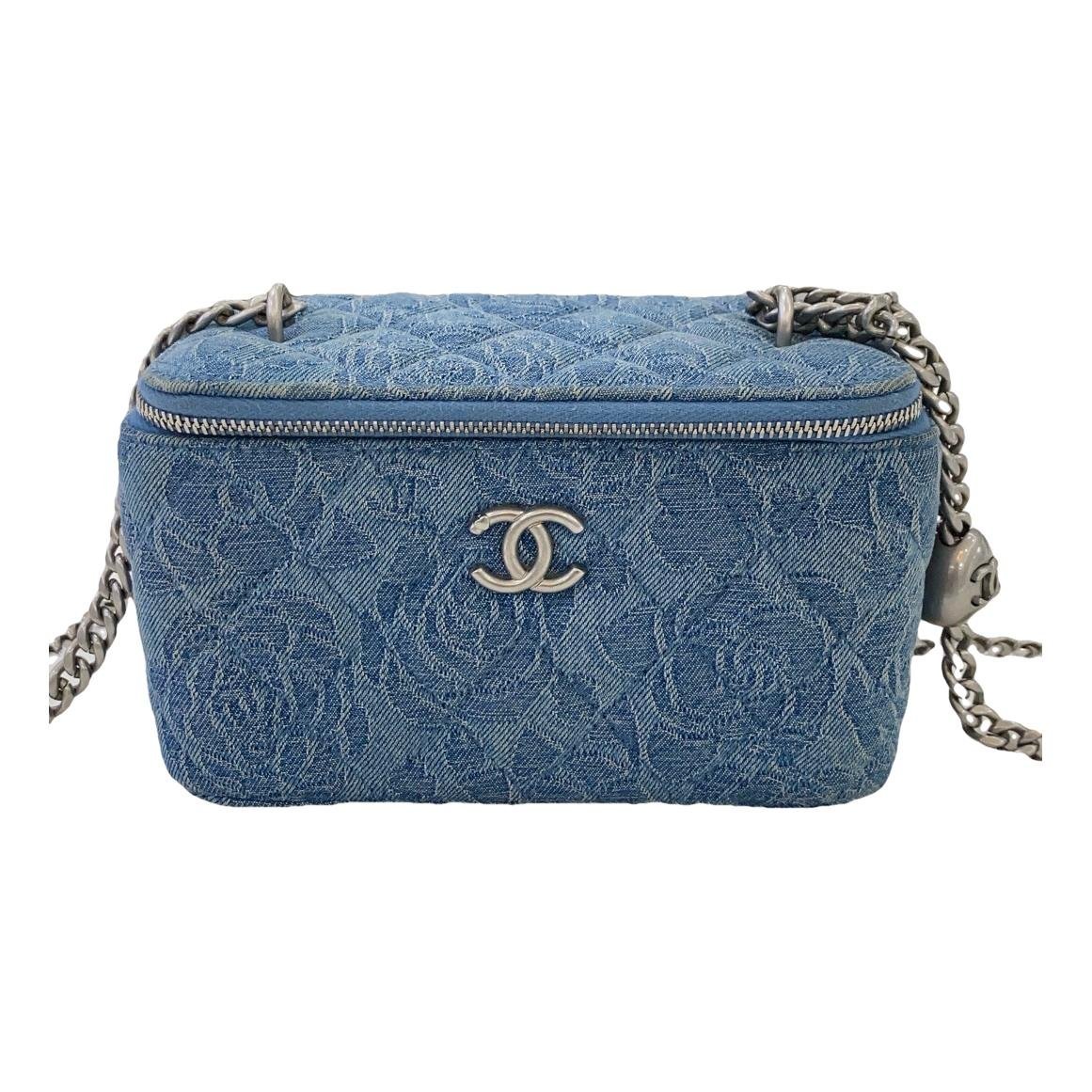 Trendy CC Vanity cloth handbag