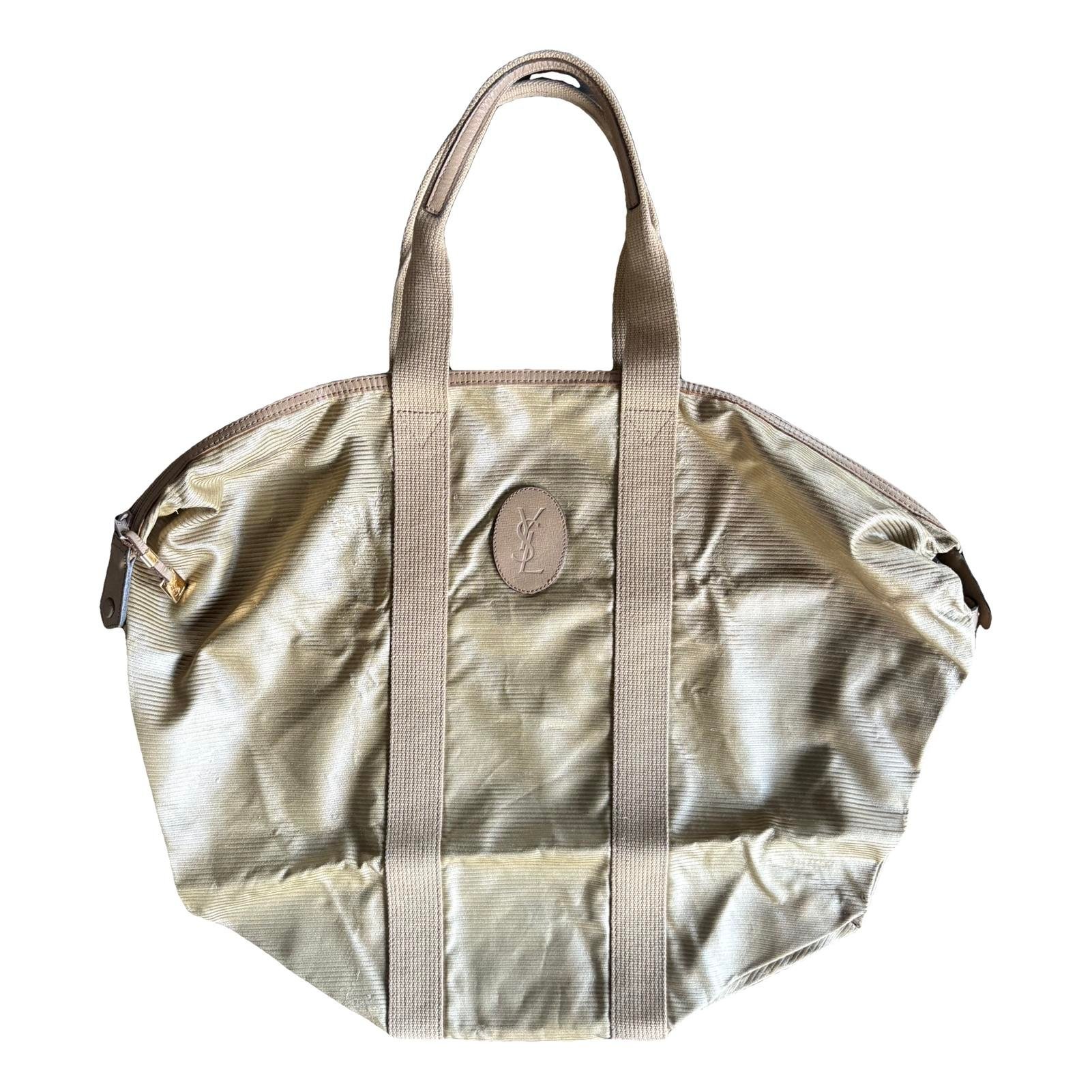 Cloth travel bag