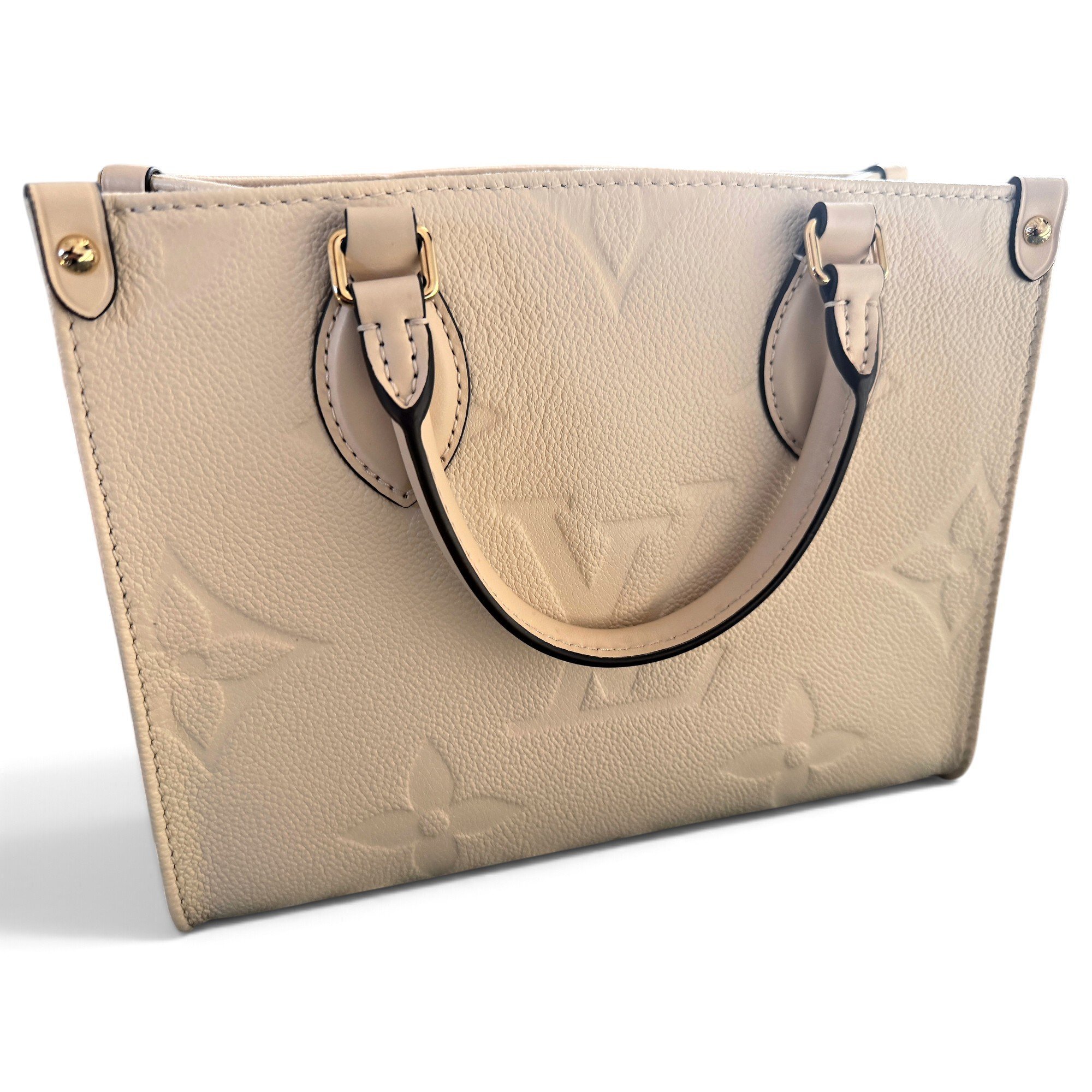 Onthego leather tote
