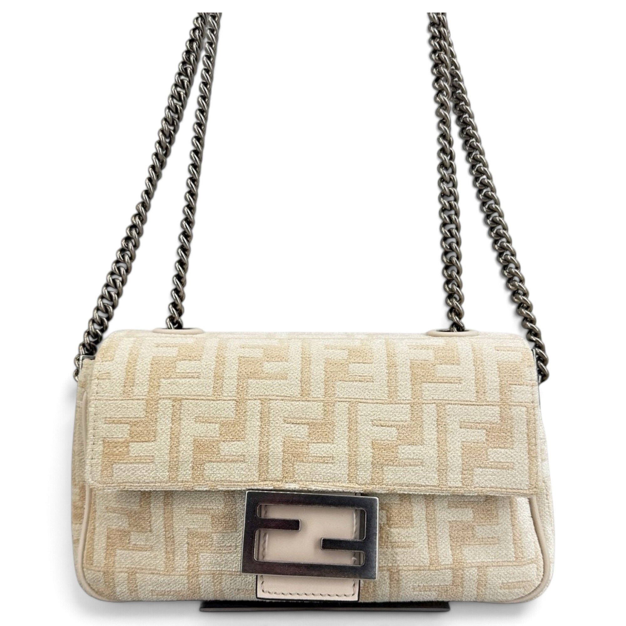 Baguette cloth handbag