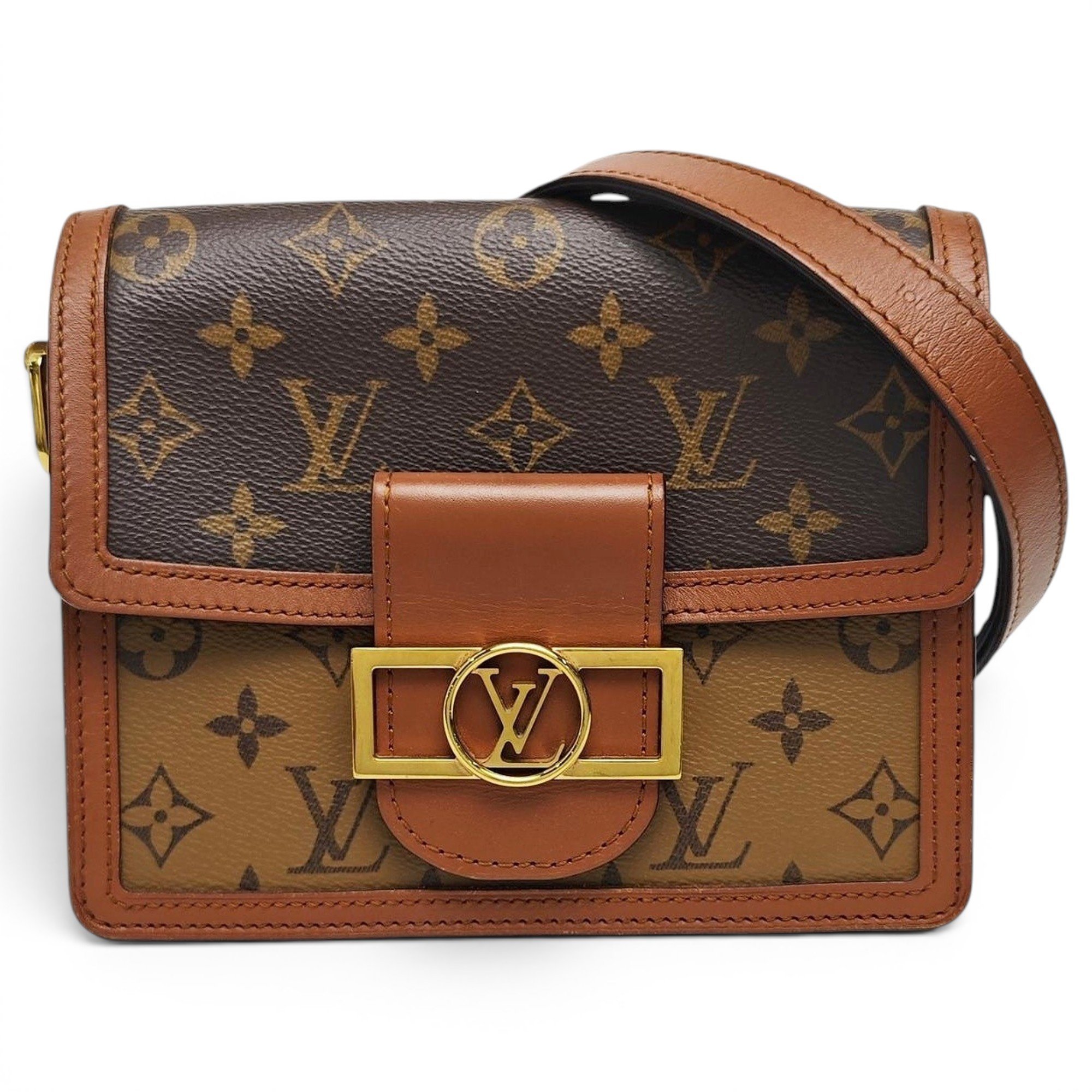 Dauphine leather handbag