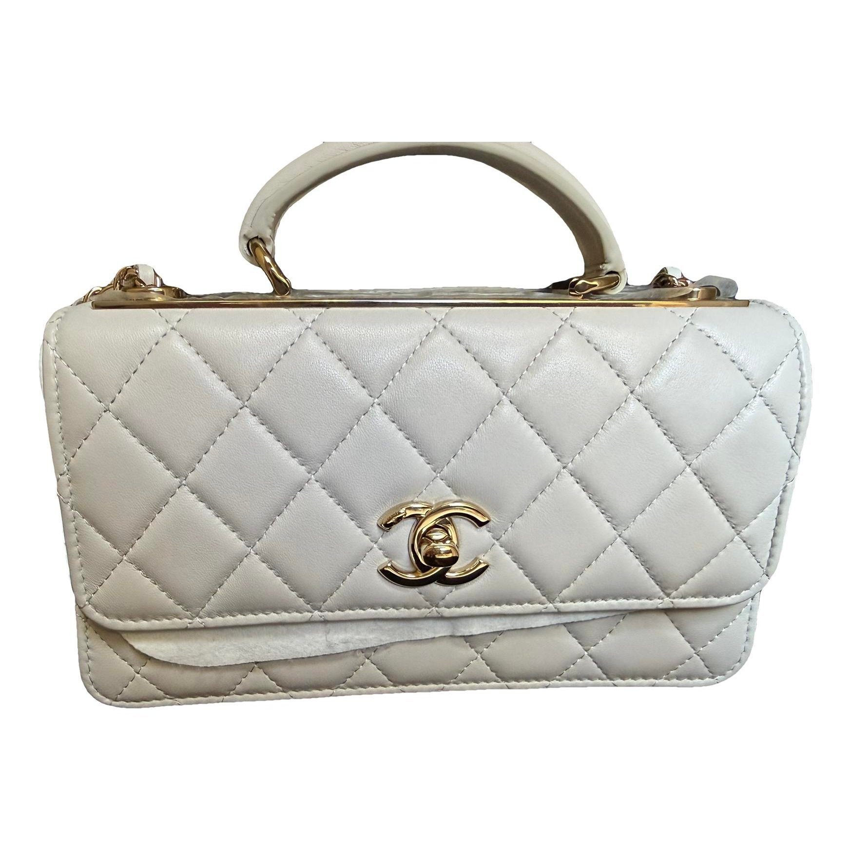 Trendy CC Top Handle leather handbag