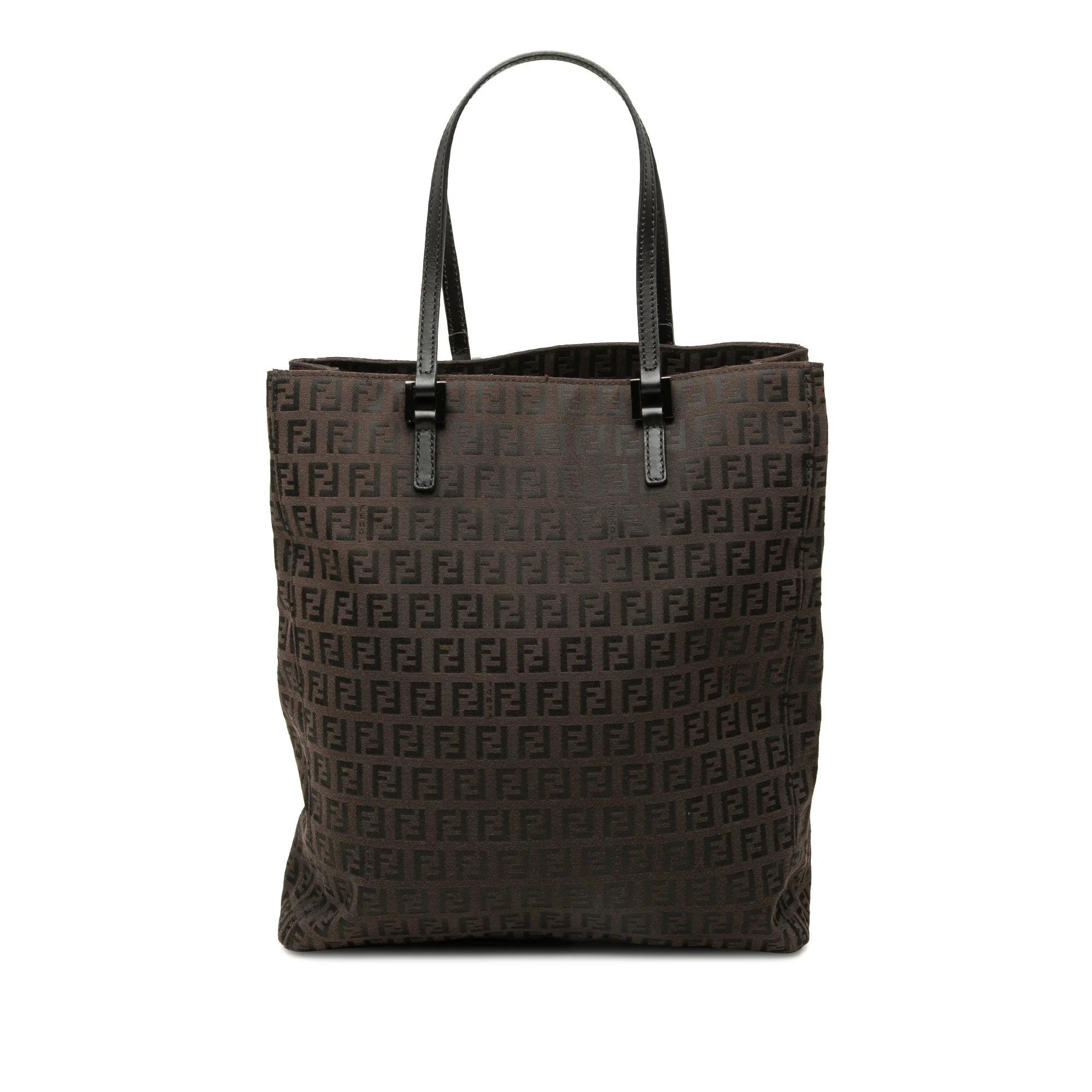 Pocket leather handbag