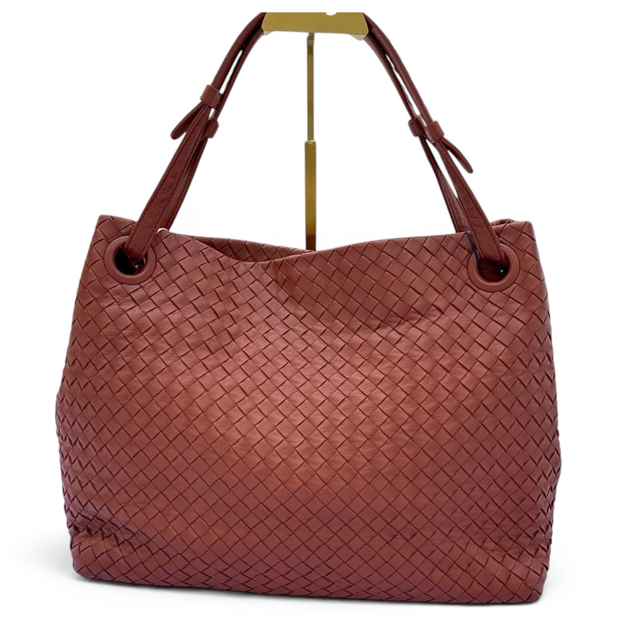 Leather tote