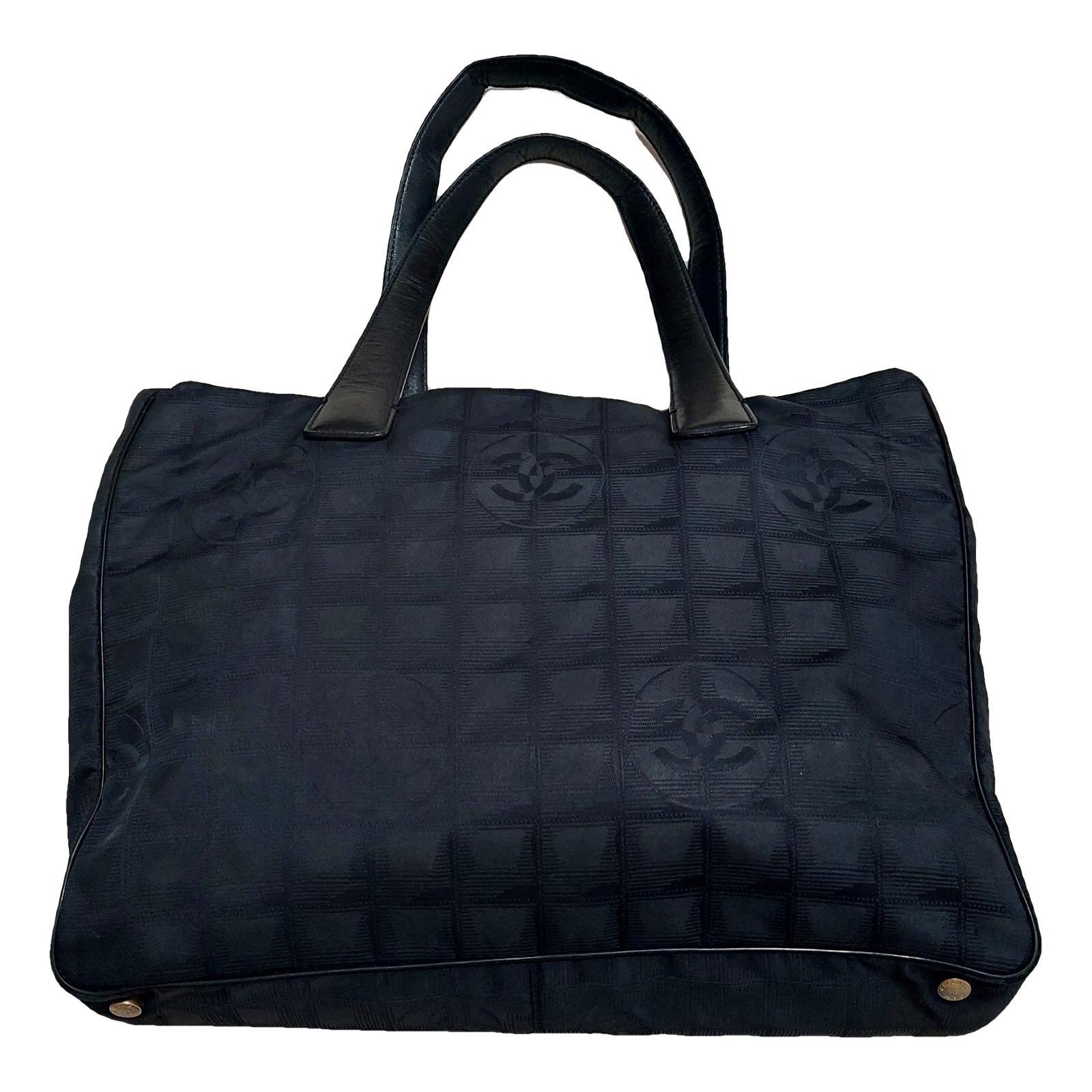 Cocoon handbag