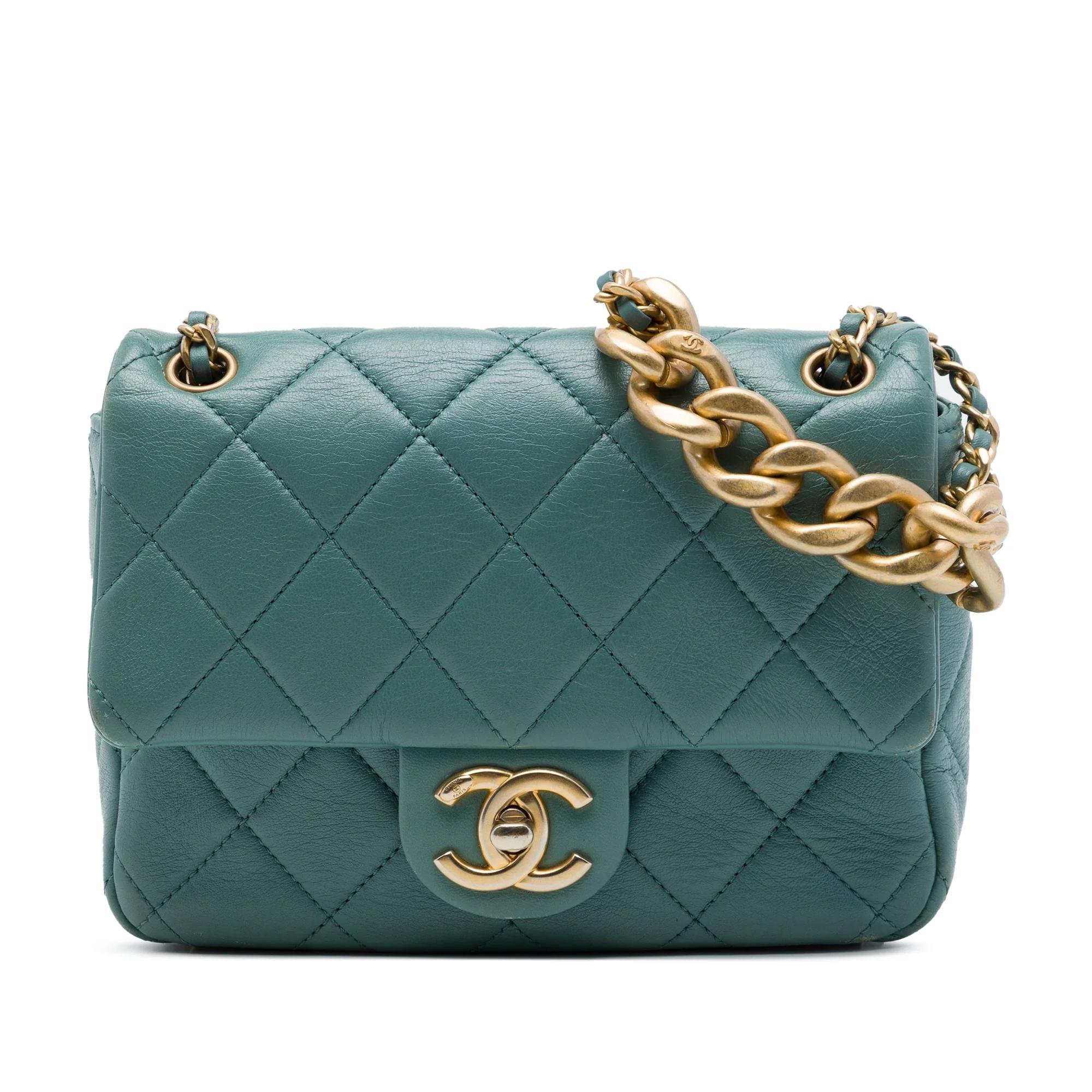 Timeless/Classique leather crossbody bag