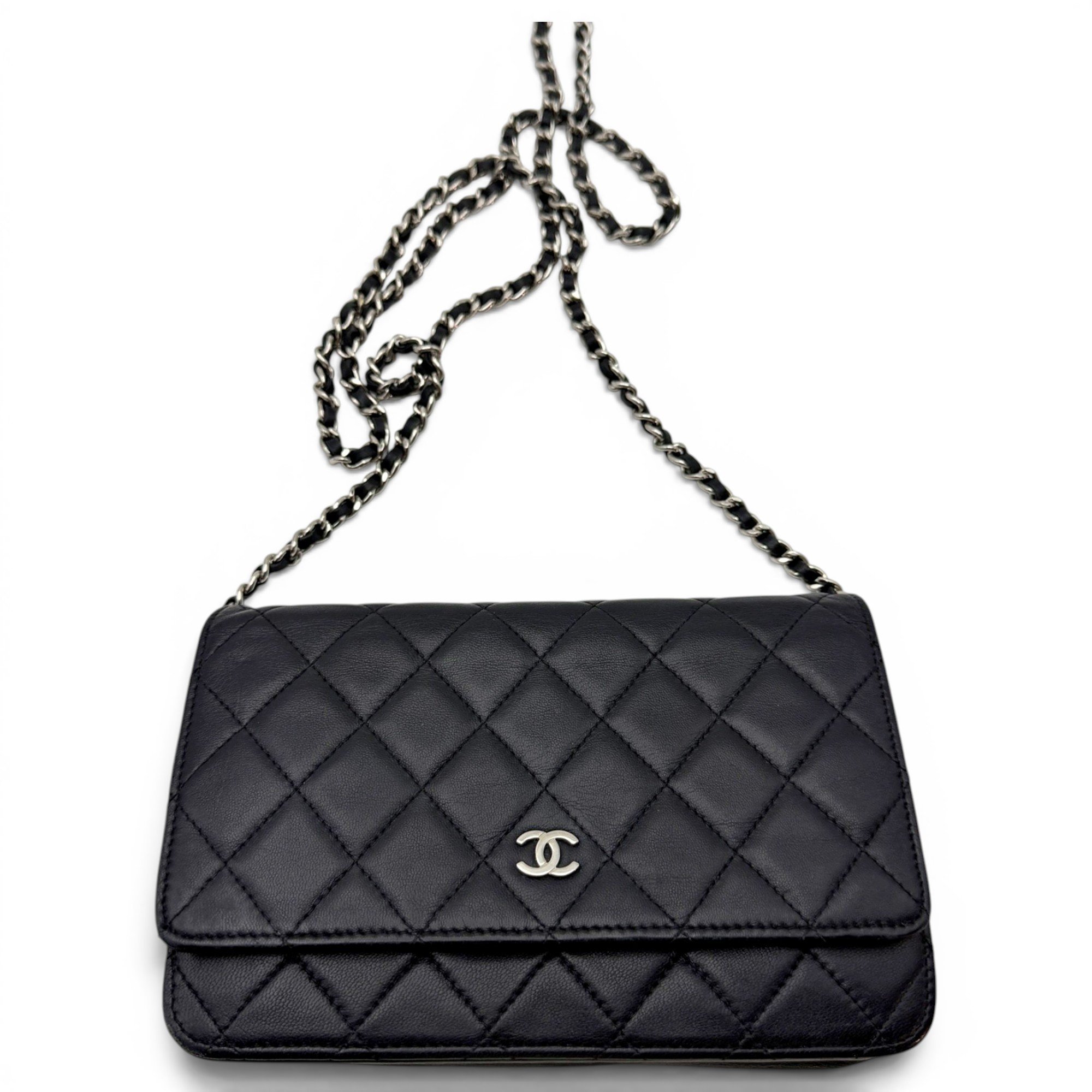 Wallet On Chain Timeless/Classique leather crossbody bag