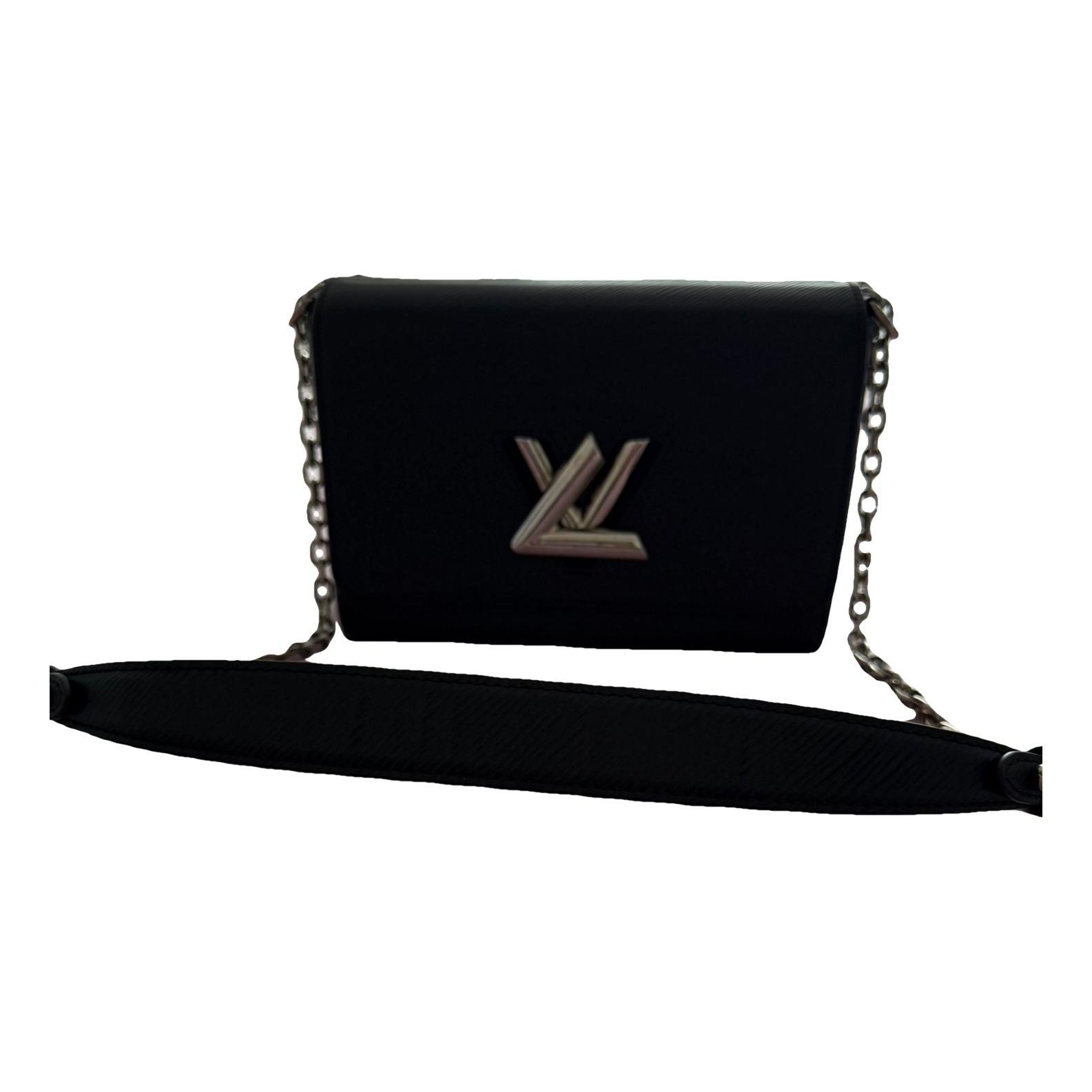 Twist Belt Wallet On Chain leather crossbody bag