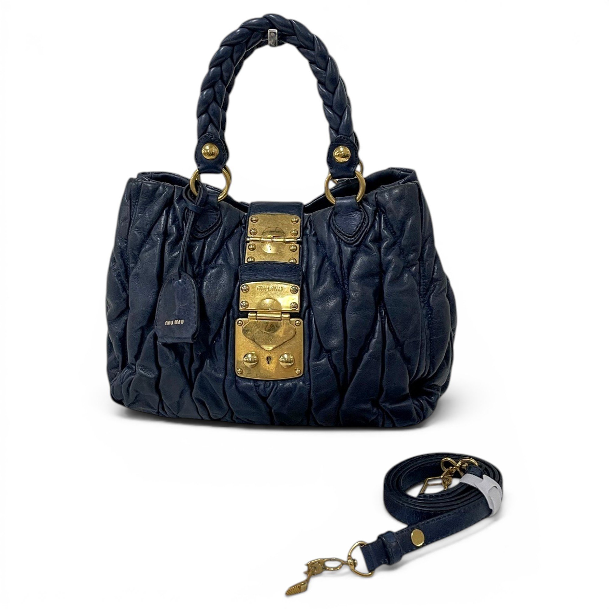 Coffer leather handbag