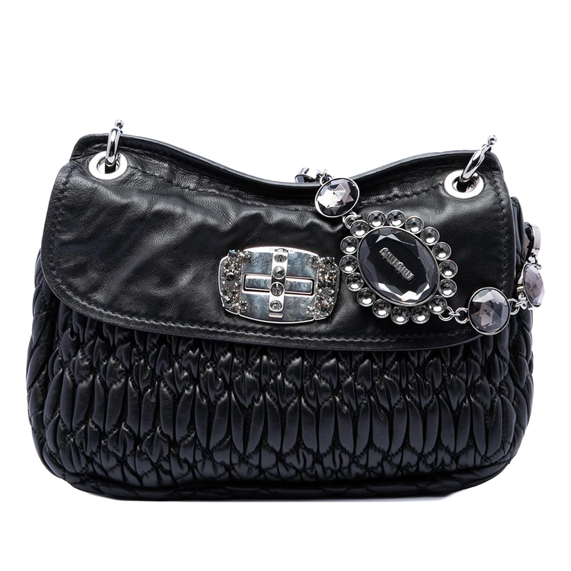 Matelassé leather handbag