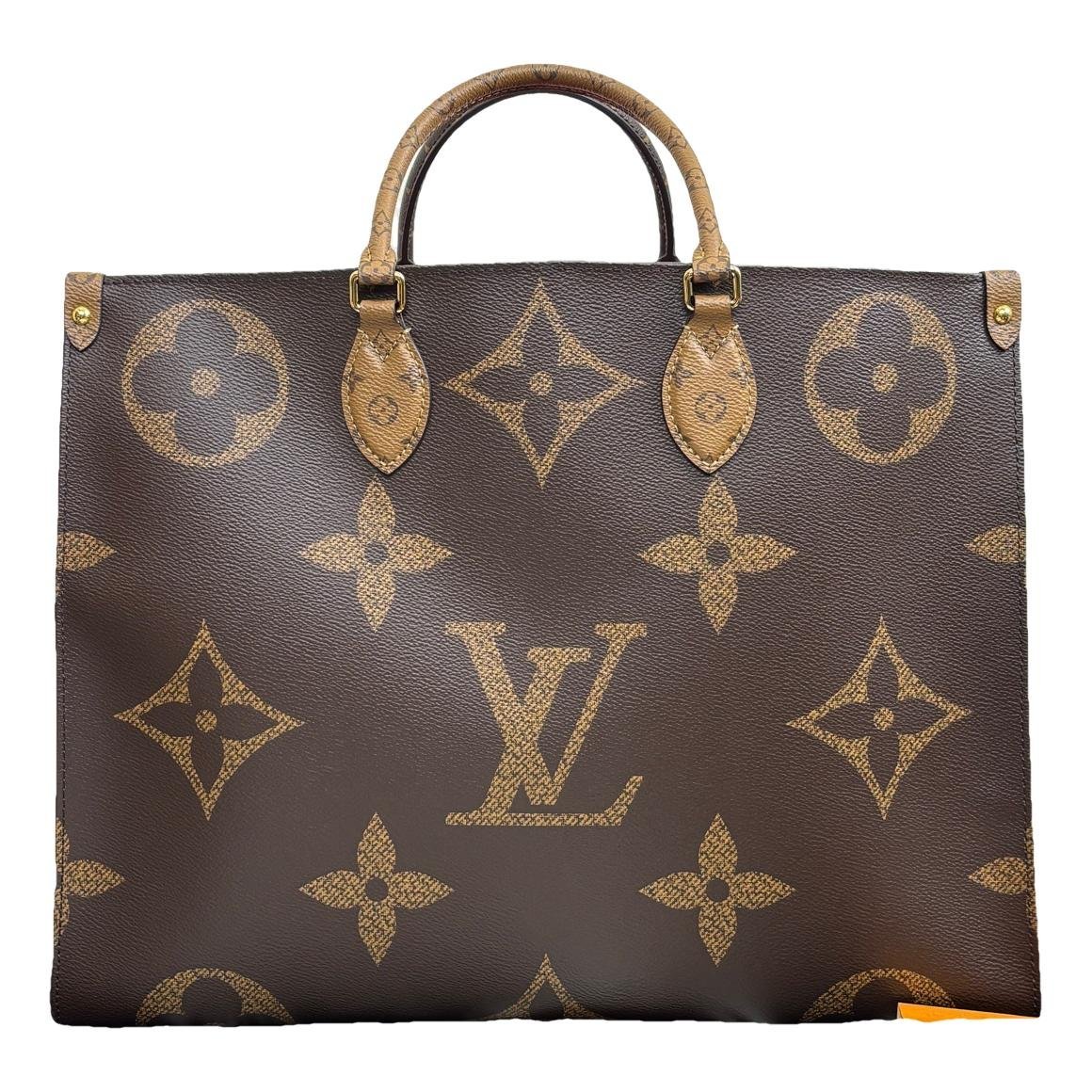 Onthego leather tote