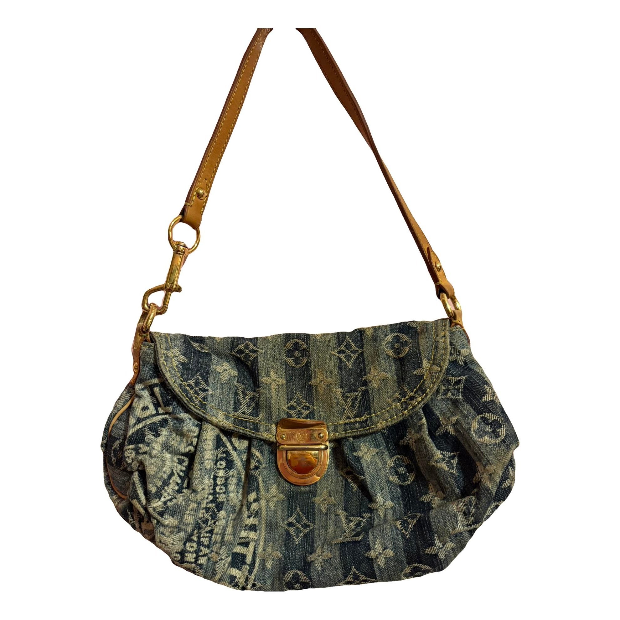Pleaty cloth handbag