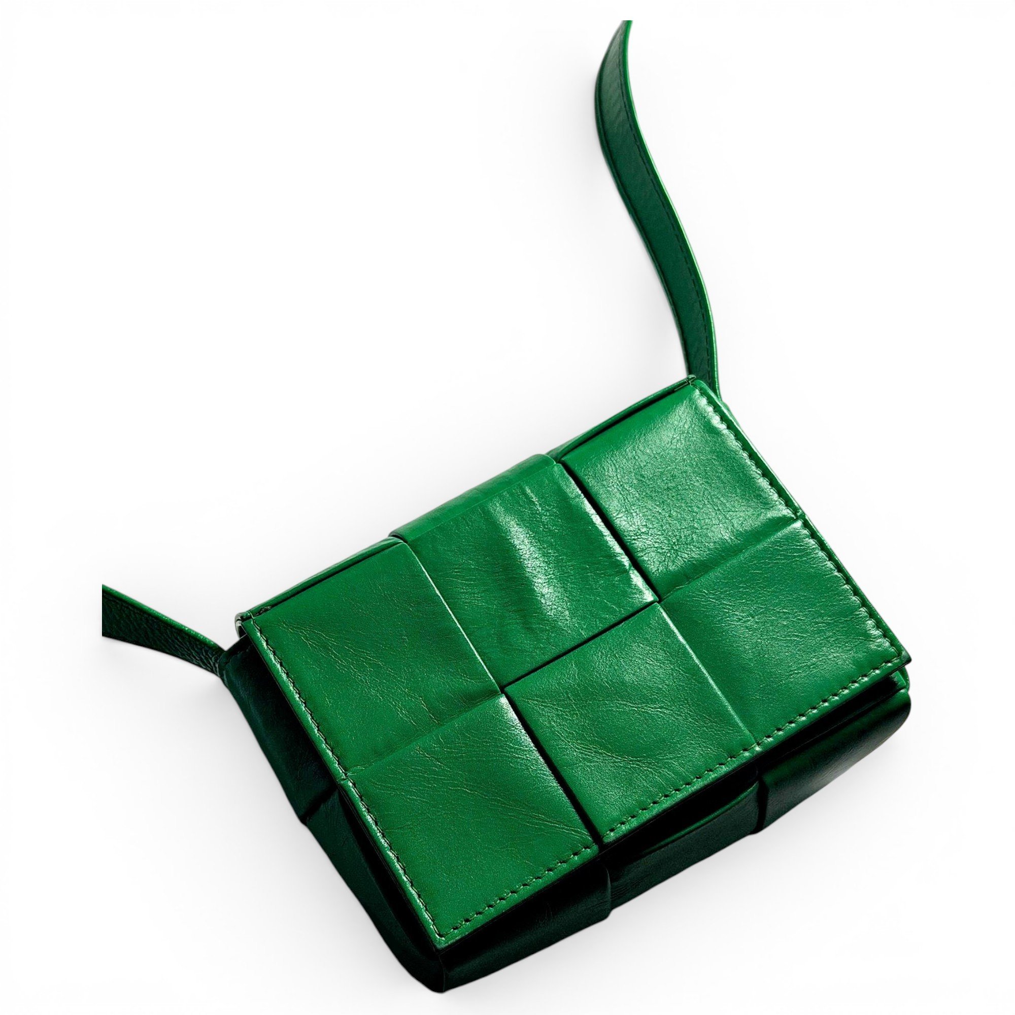 Cassette leather crossbody bag