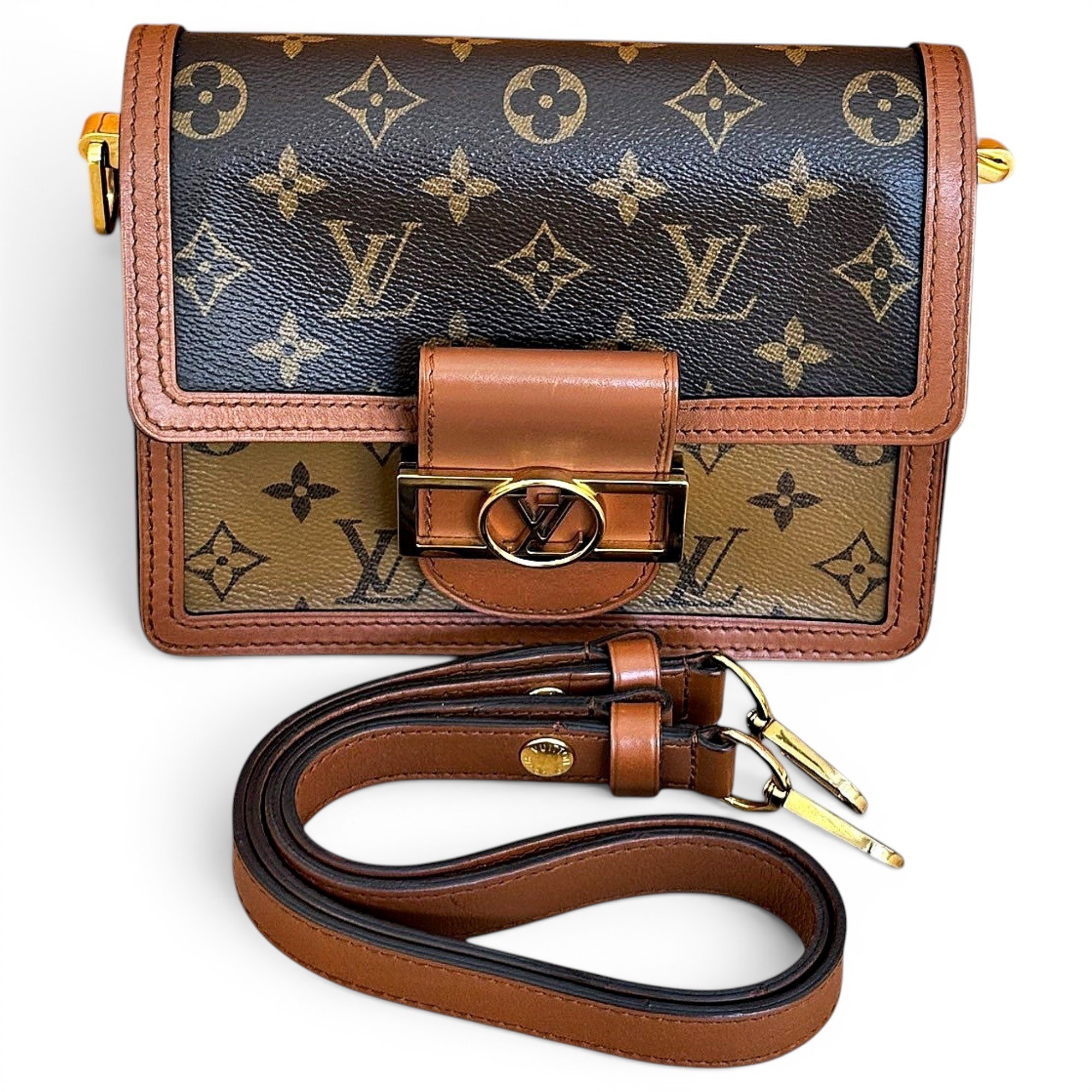 Dauphine leather crossbody bag