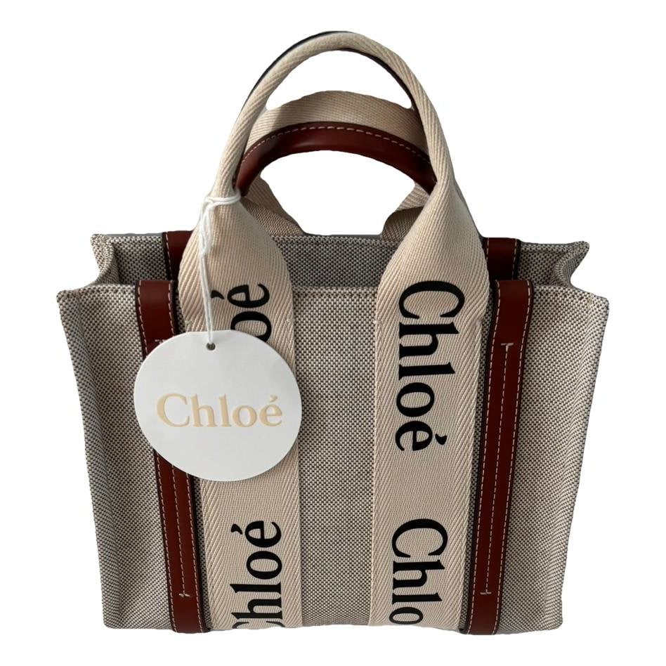 Woody tote