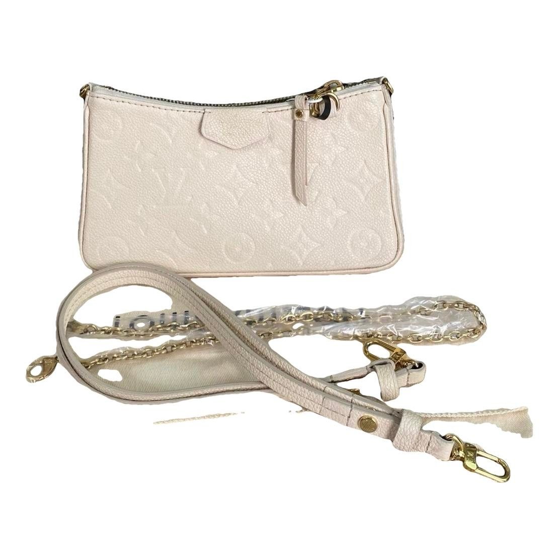 Easy Pouch On Strap leather handbag