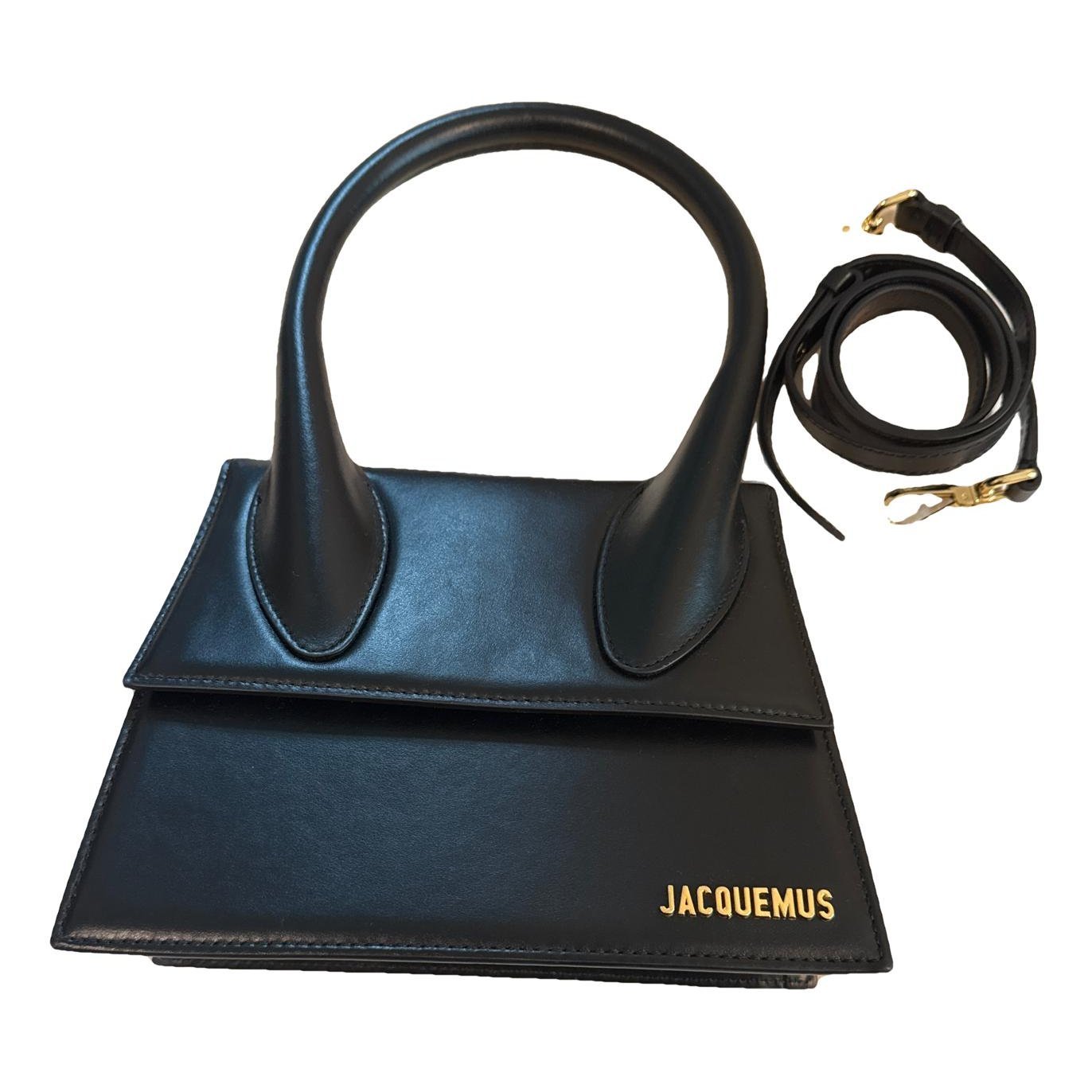 Le Grand Chiquito leather handbag