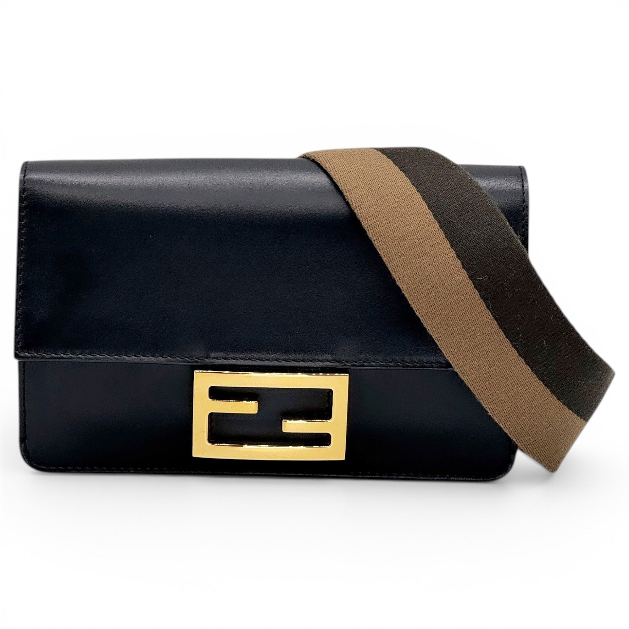 Baguette leather handbag