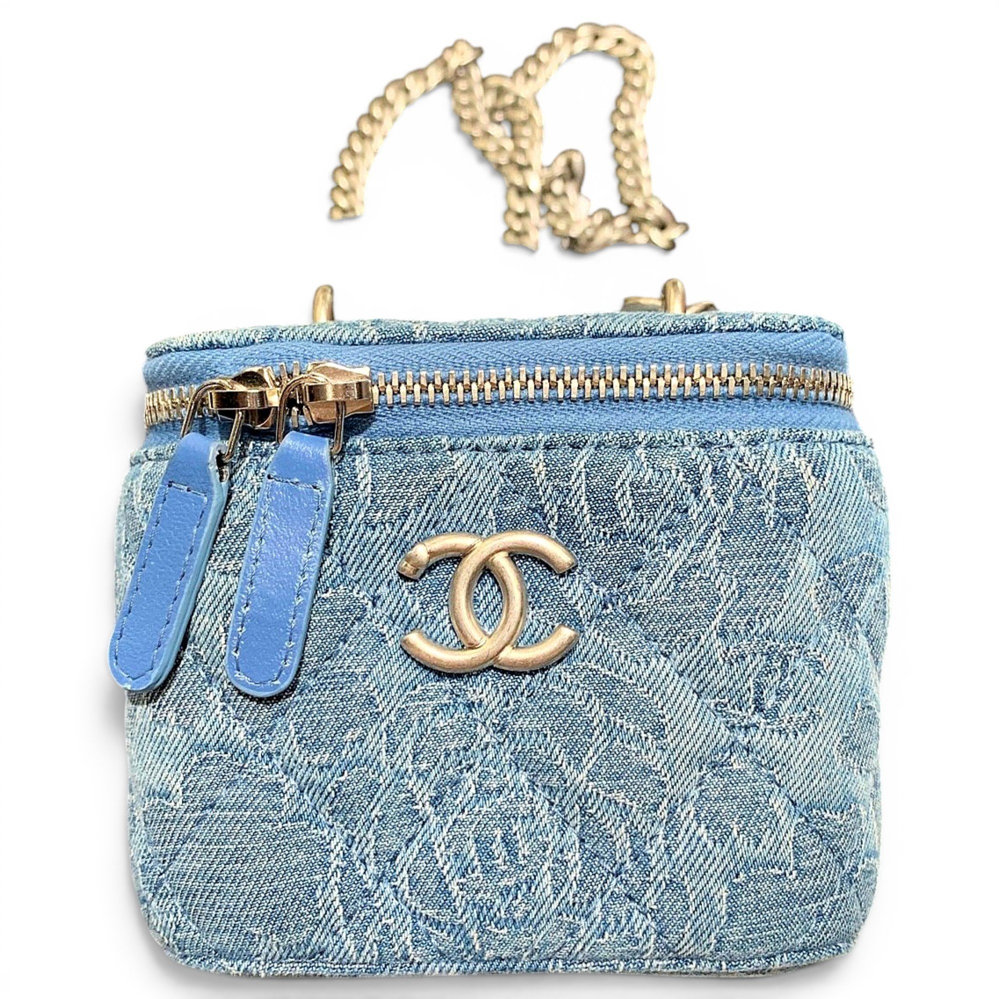 Trendy CC Vanity cloth handbag